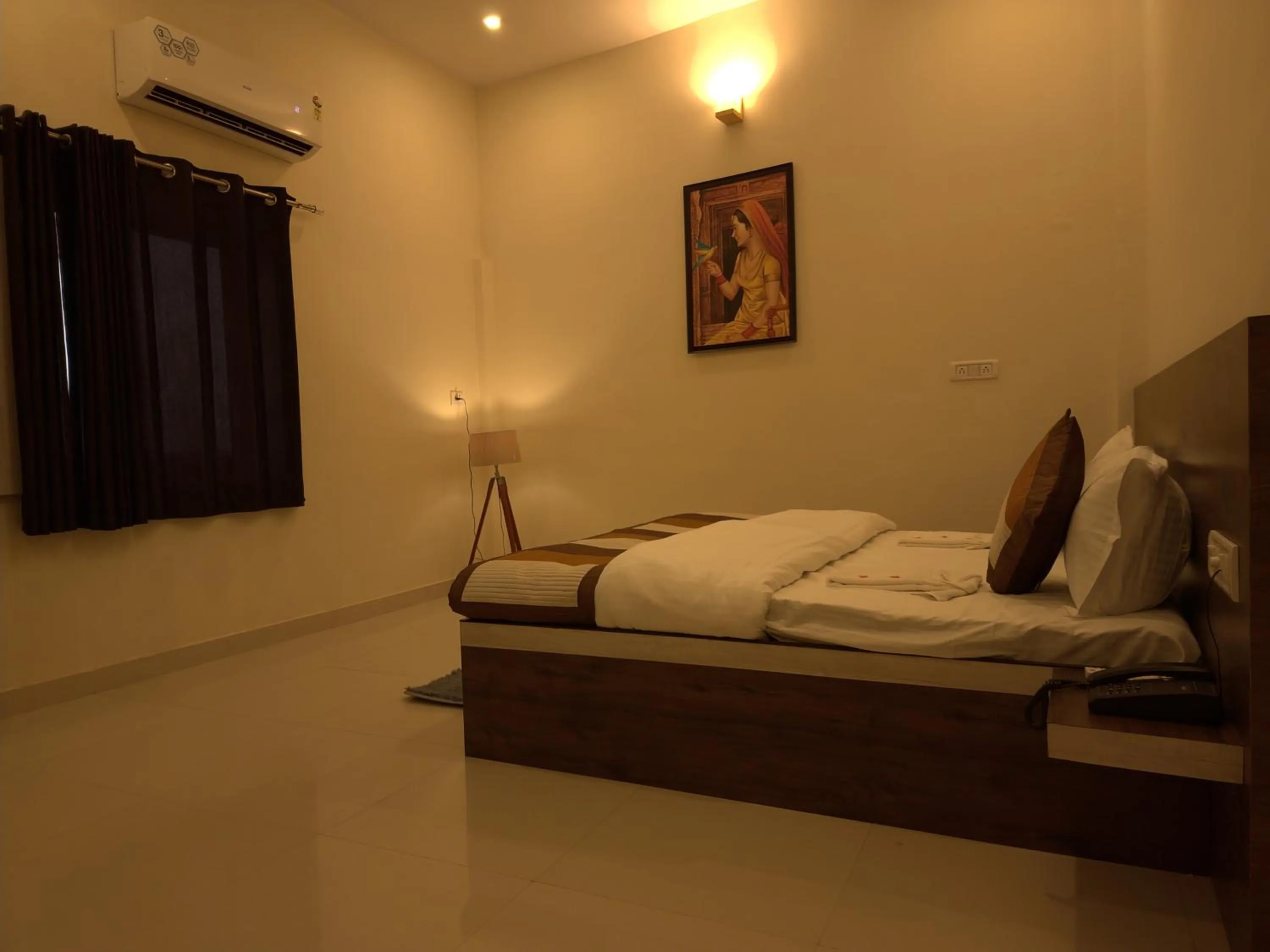 Bed in Green Club Farm