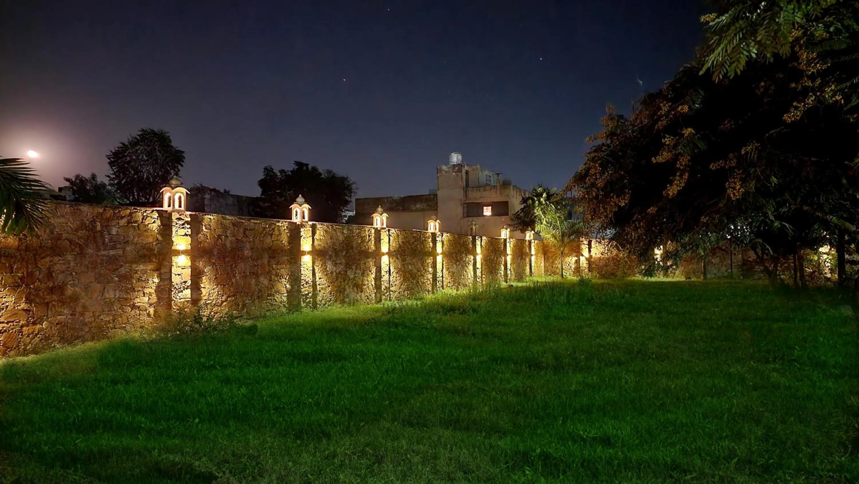 Garden in Green Club Farm