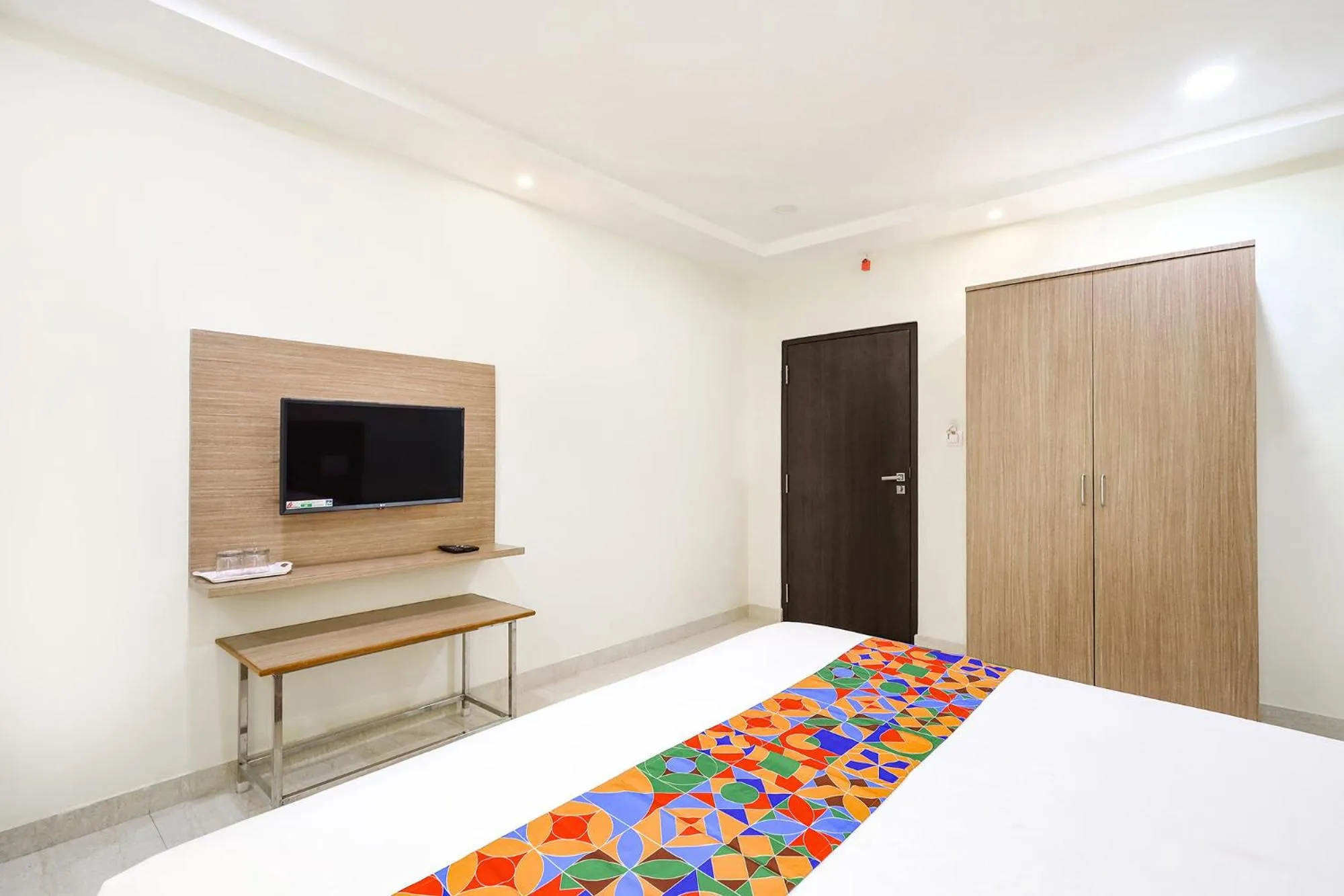 Bed in FabHotel Karthikeya Residency - 900m from Tirupati Bus Stand