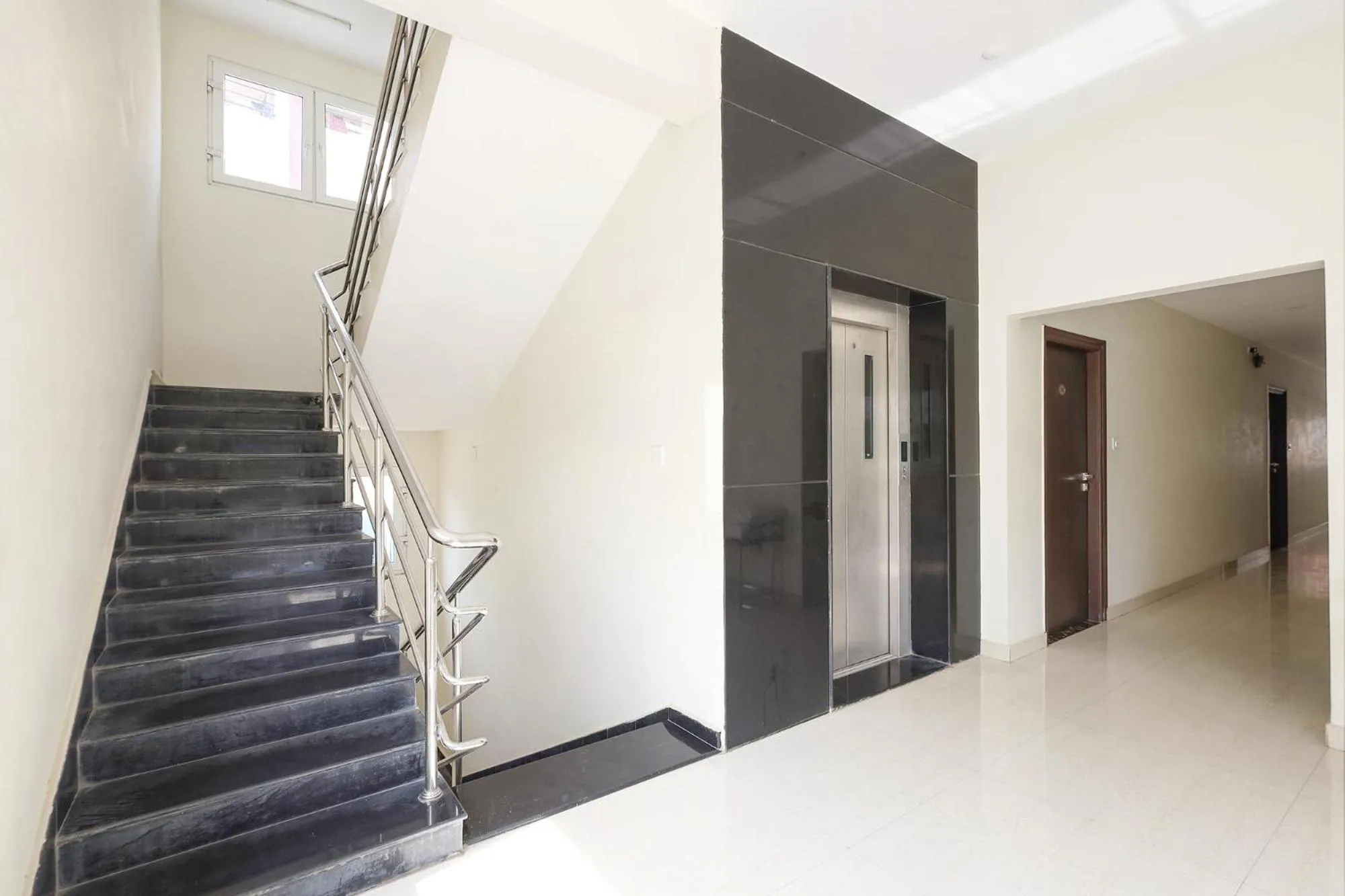 elevator in FabHotel Karthikeya Residency - 900m from Tirupati Bus Stand