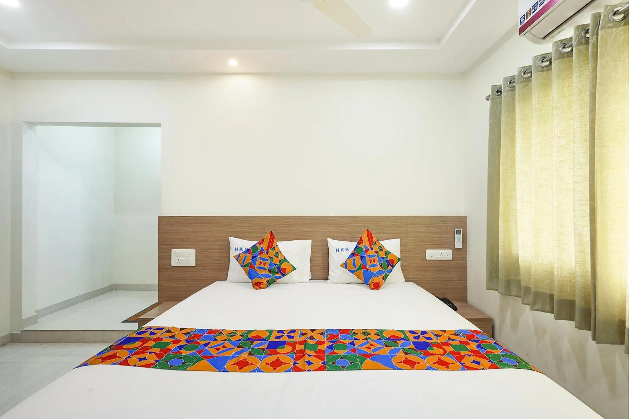 Bed in FabHotel Karthikeya Residency - 900m from Tirupati Bus Stand