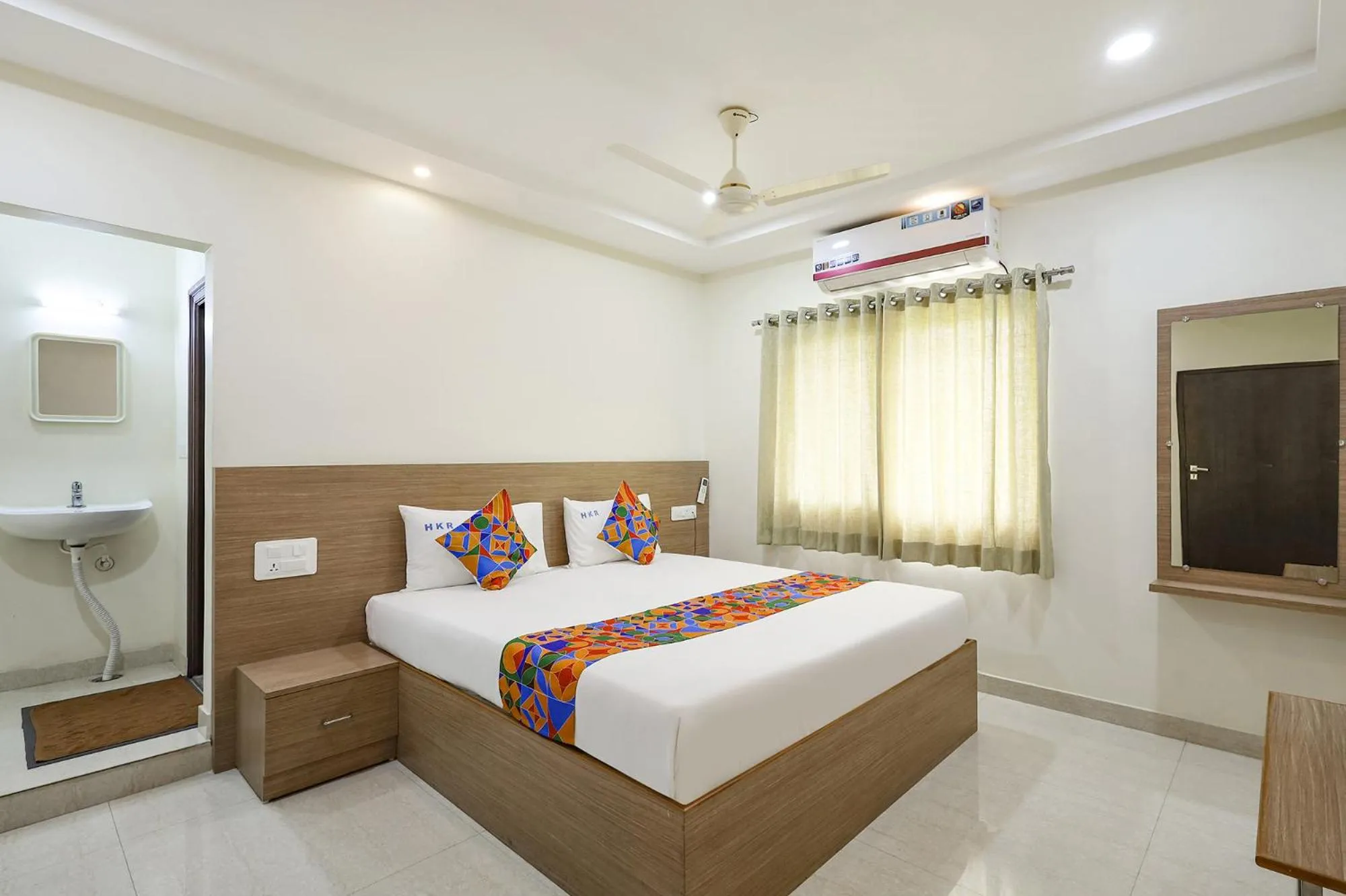 Bed in FabHotel Karthikeya Residency - 900m from Tirupati Bus Stand