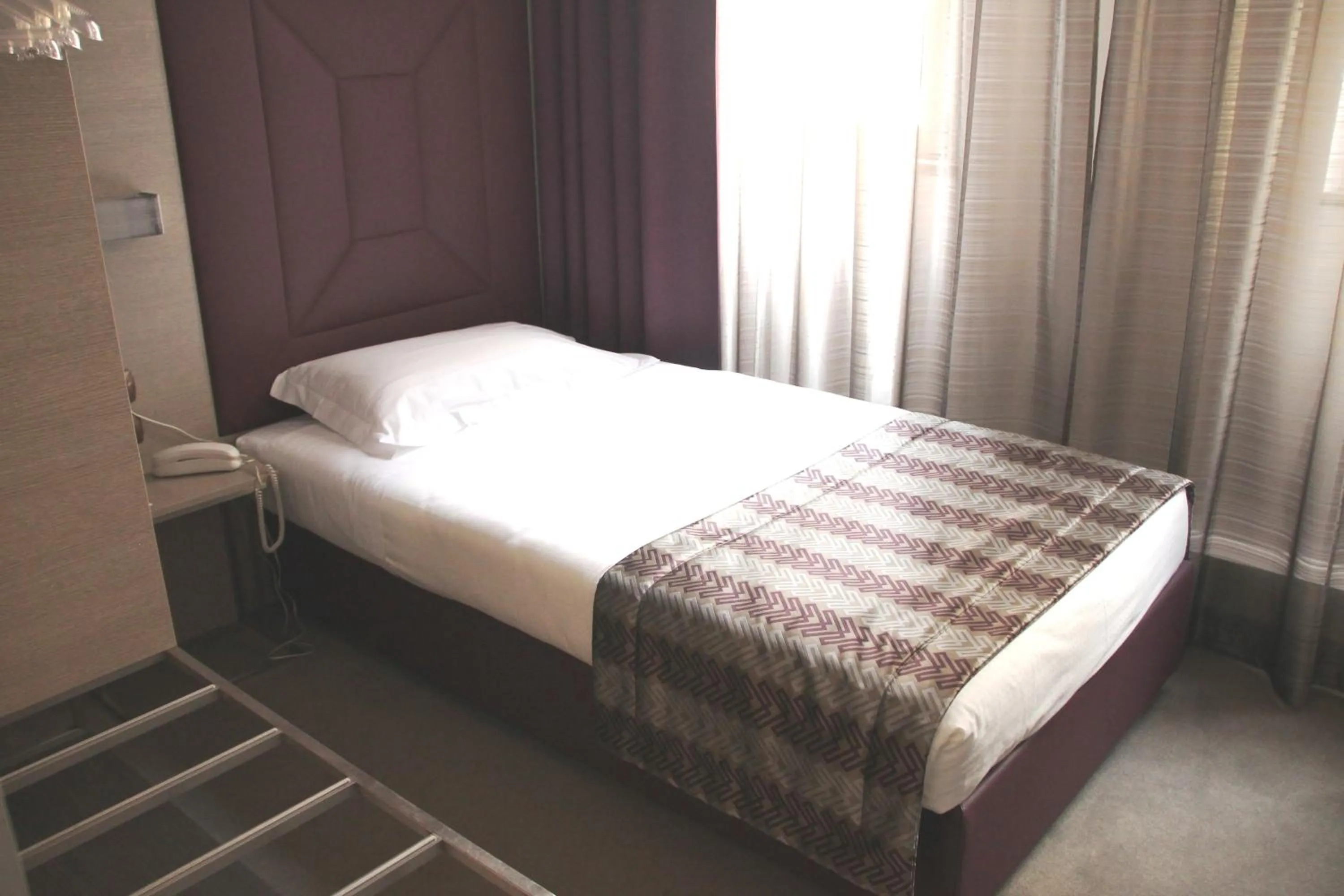 Bedroom, Bed in Hotel Soperga