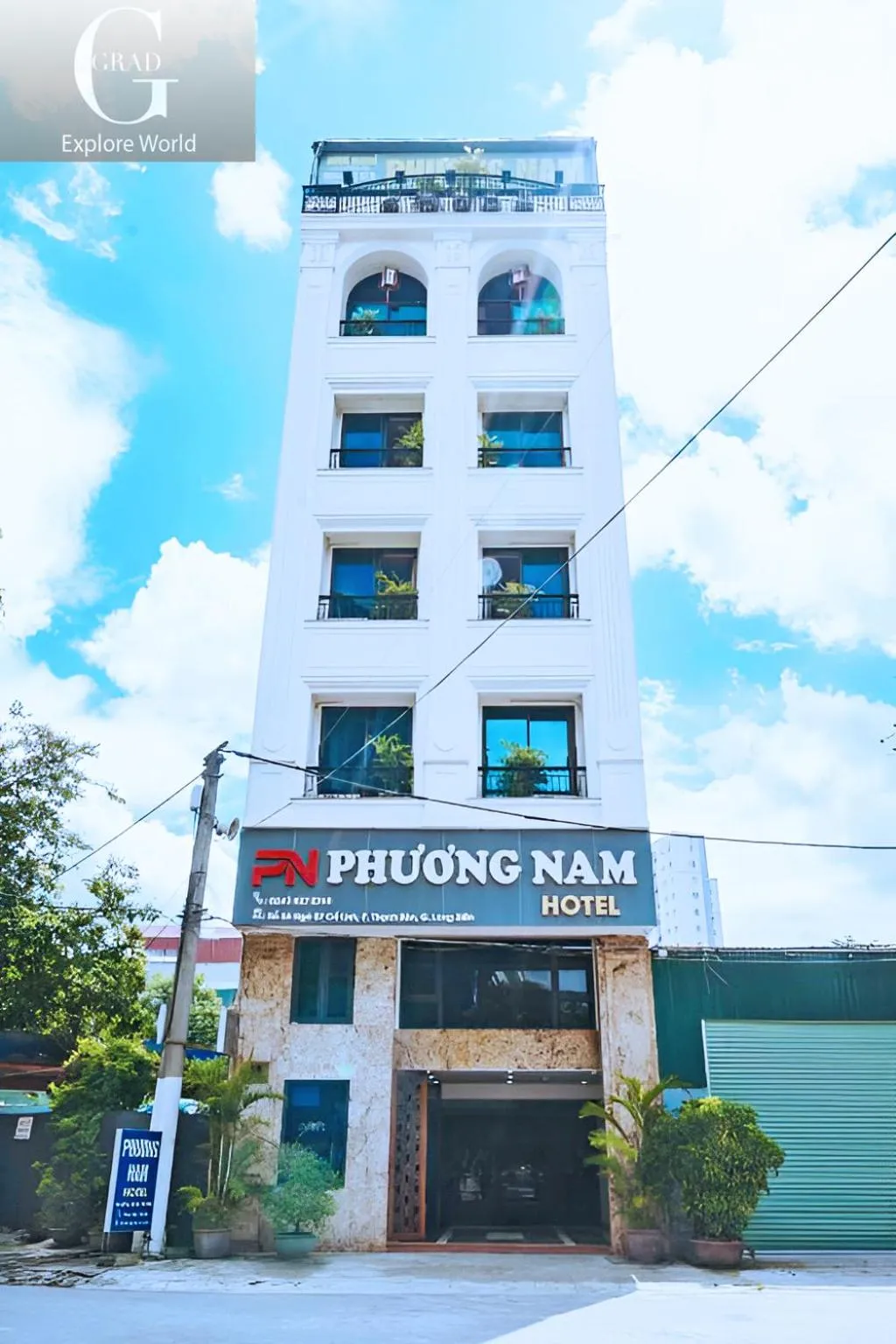 Property building in Phuong Nam Luxury Hotel Long Bien