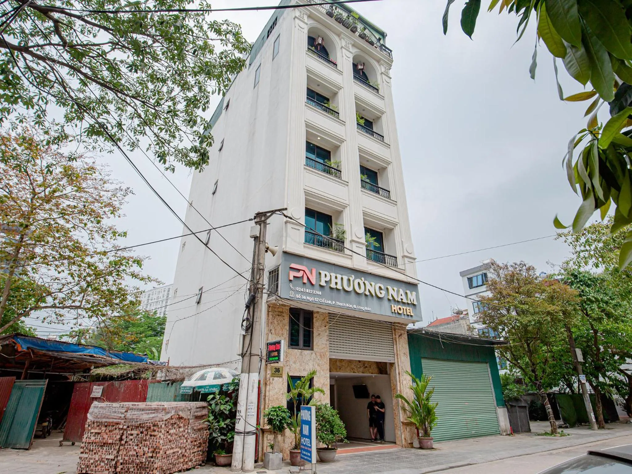 Property building in Phuong Nam Luxury Hotel Long Bien