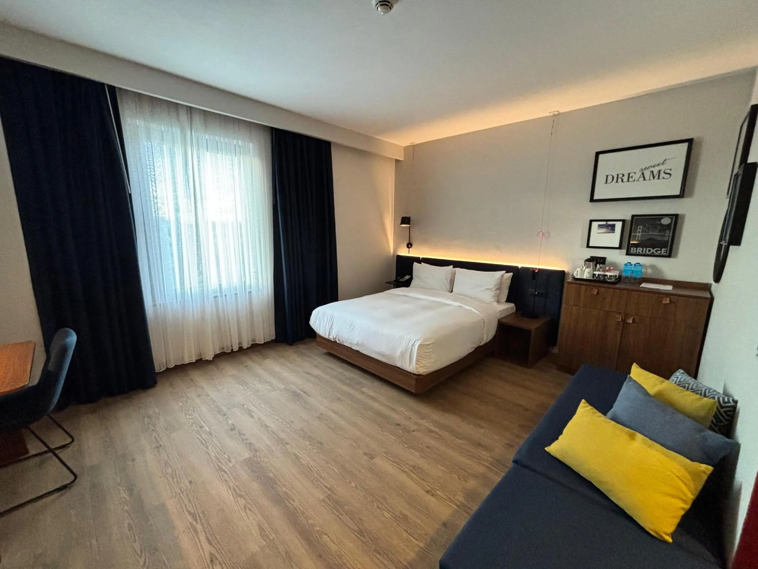 Living room, Bed in Hampton By Hilton Istanbul Airport, Arnavutkoy