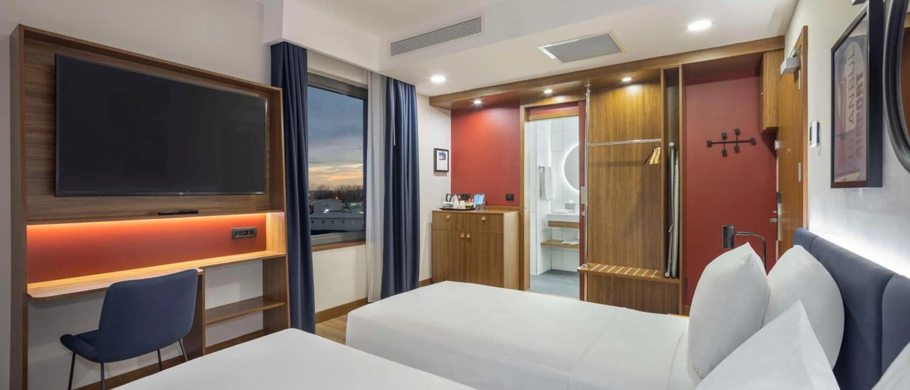 Bed in Hampton By Hilton Istanbul Airport, Arnavutkoy