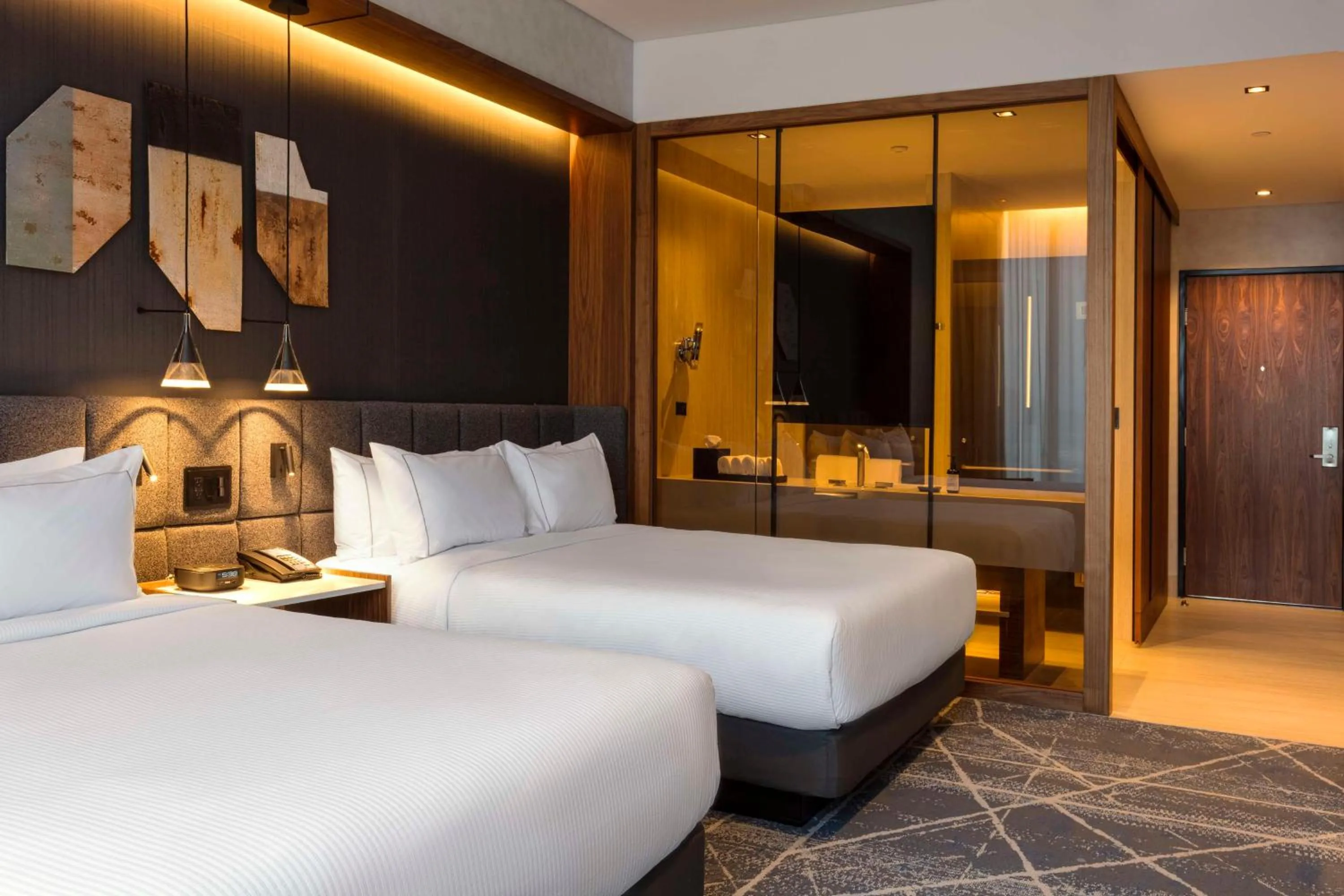 Bathroom, Bed in Hilton Monterrey Valle