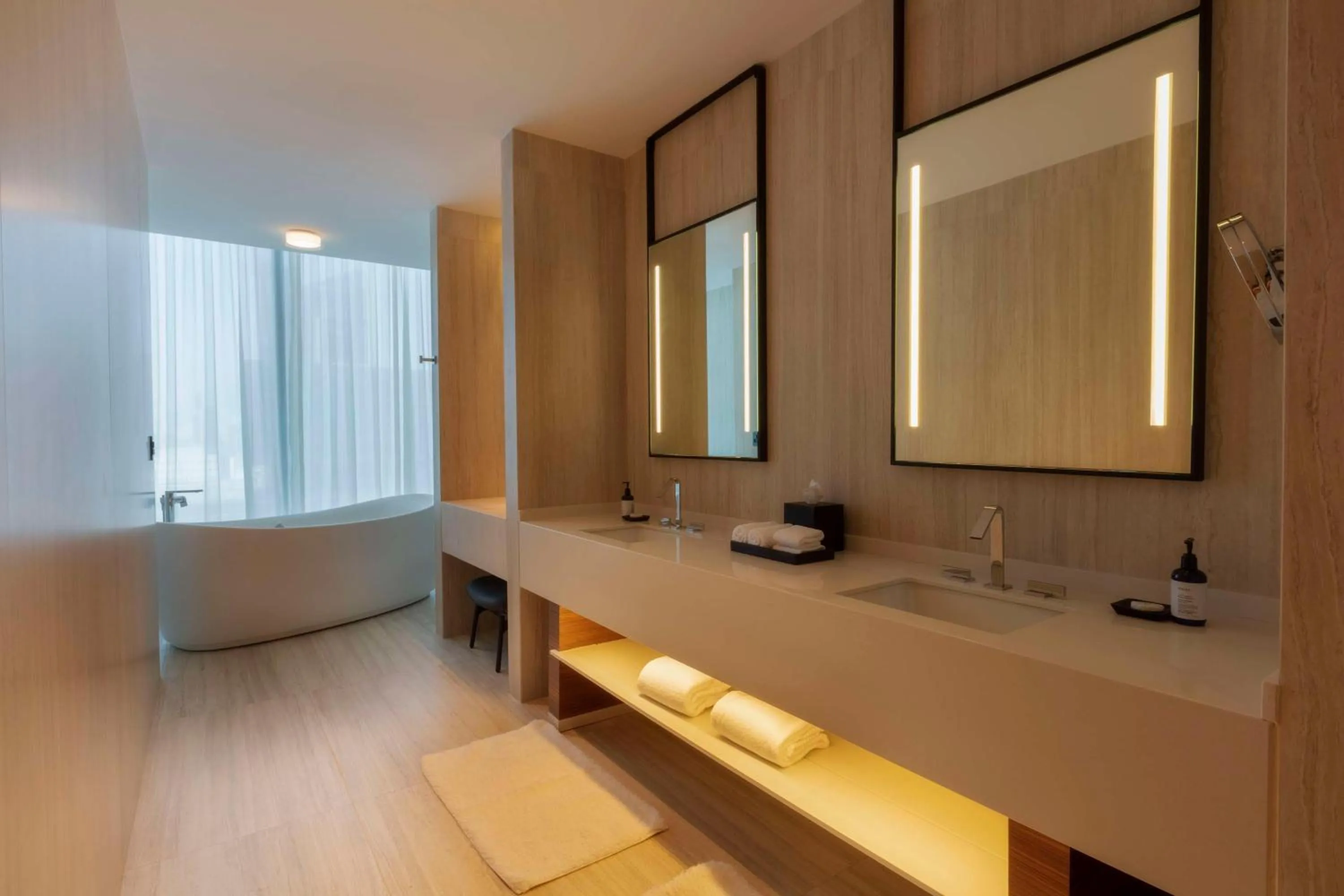 Bathroom in Hilton Monterrey Valle