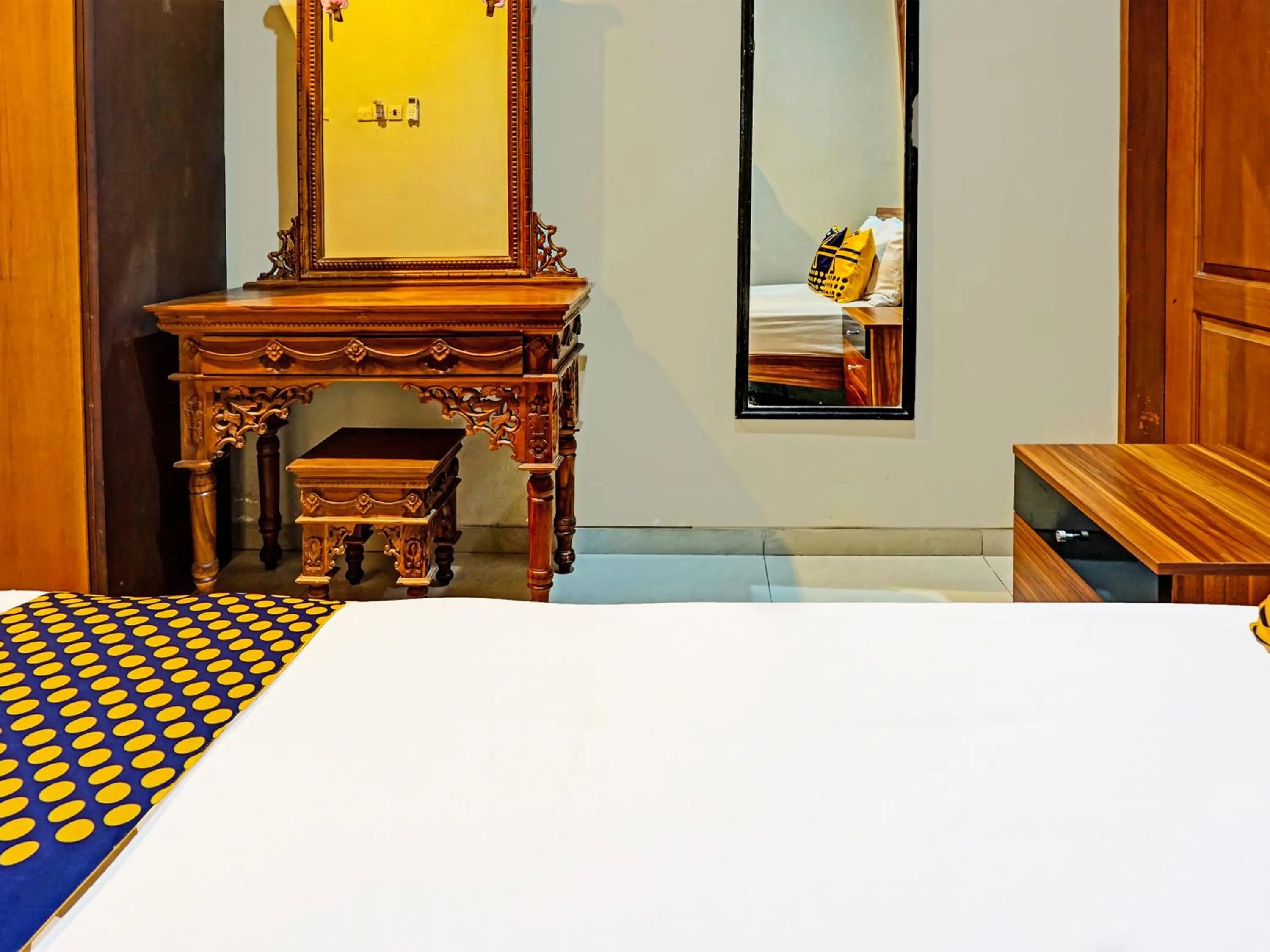 Bedroom, Bed in Hotel O Sumpil Syariah