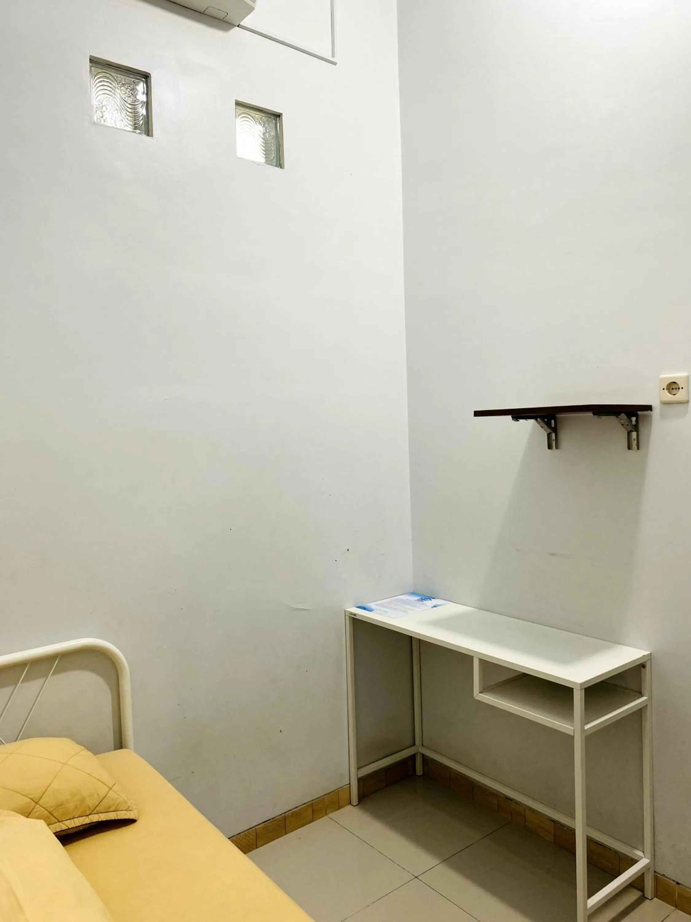 Bed in IB Homestay Syariah by Ecommerceloka