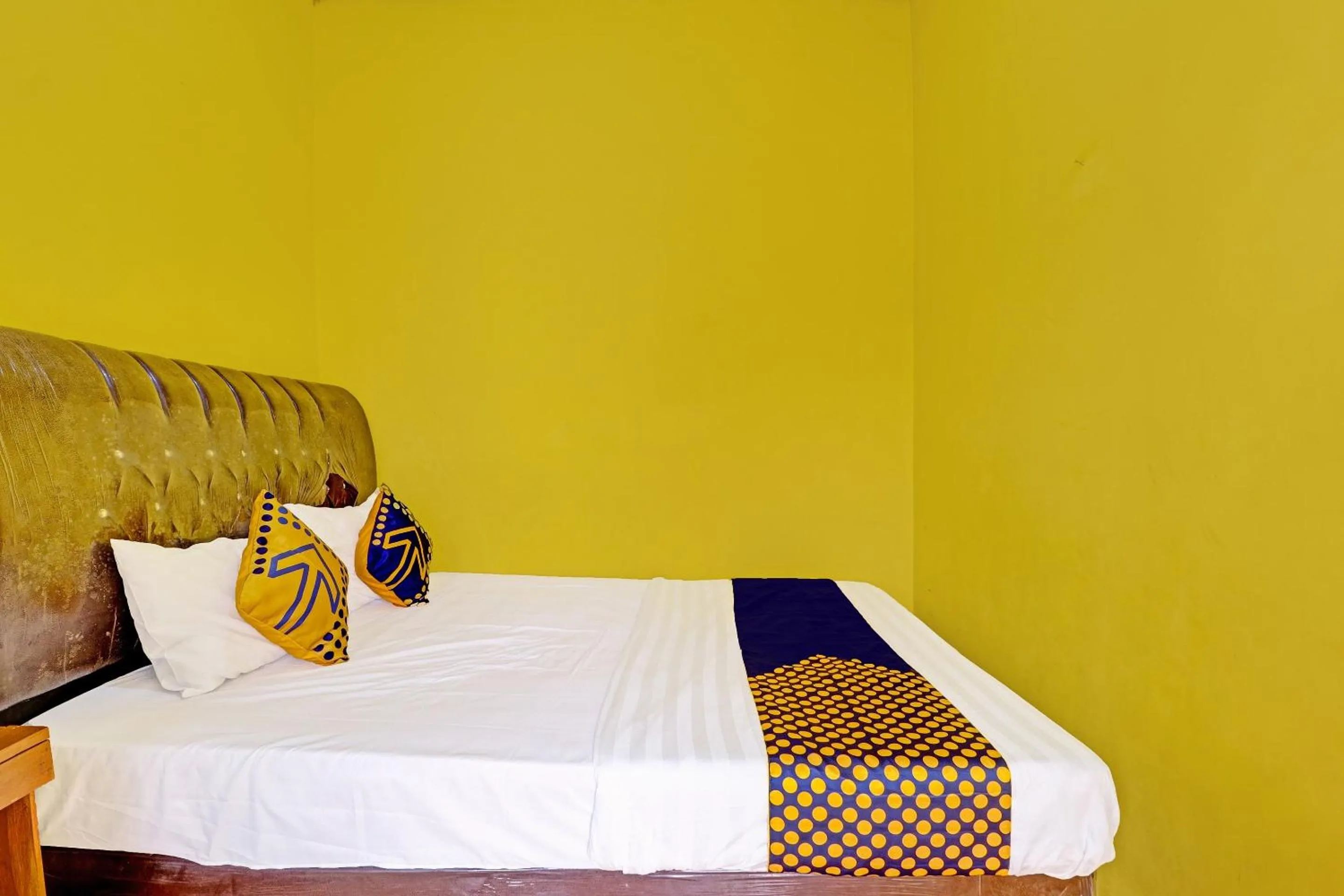 Bedroom, Bed in OYO Life 91478 Wisma Aura Syariah