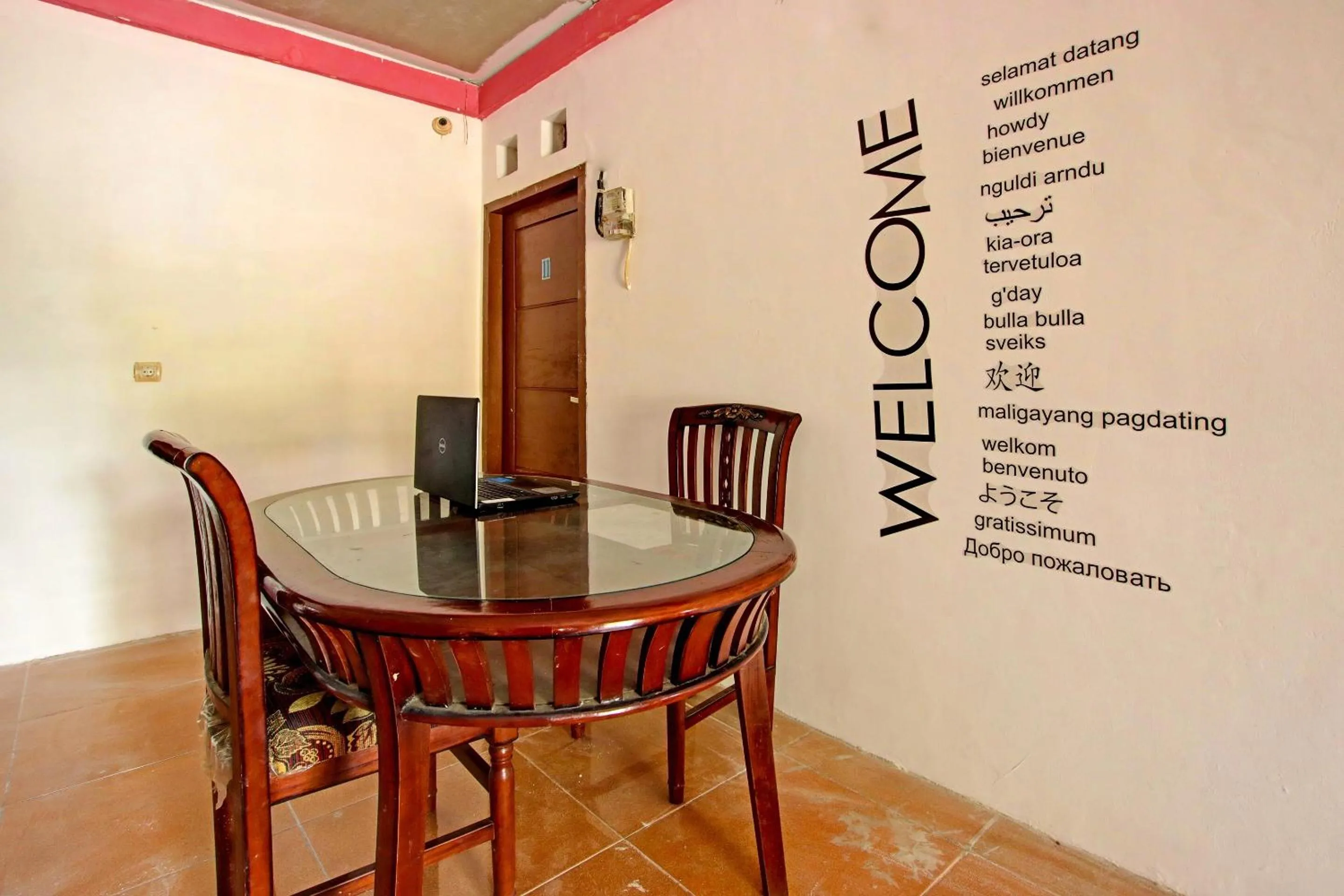 Lobby or reception in Hotel O Kedai Cinta Guest House