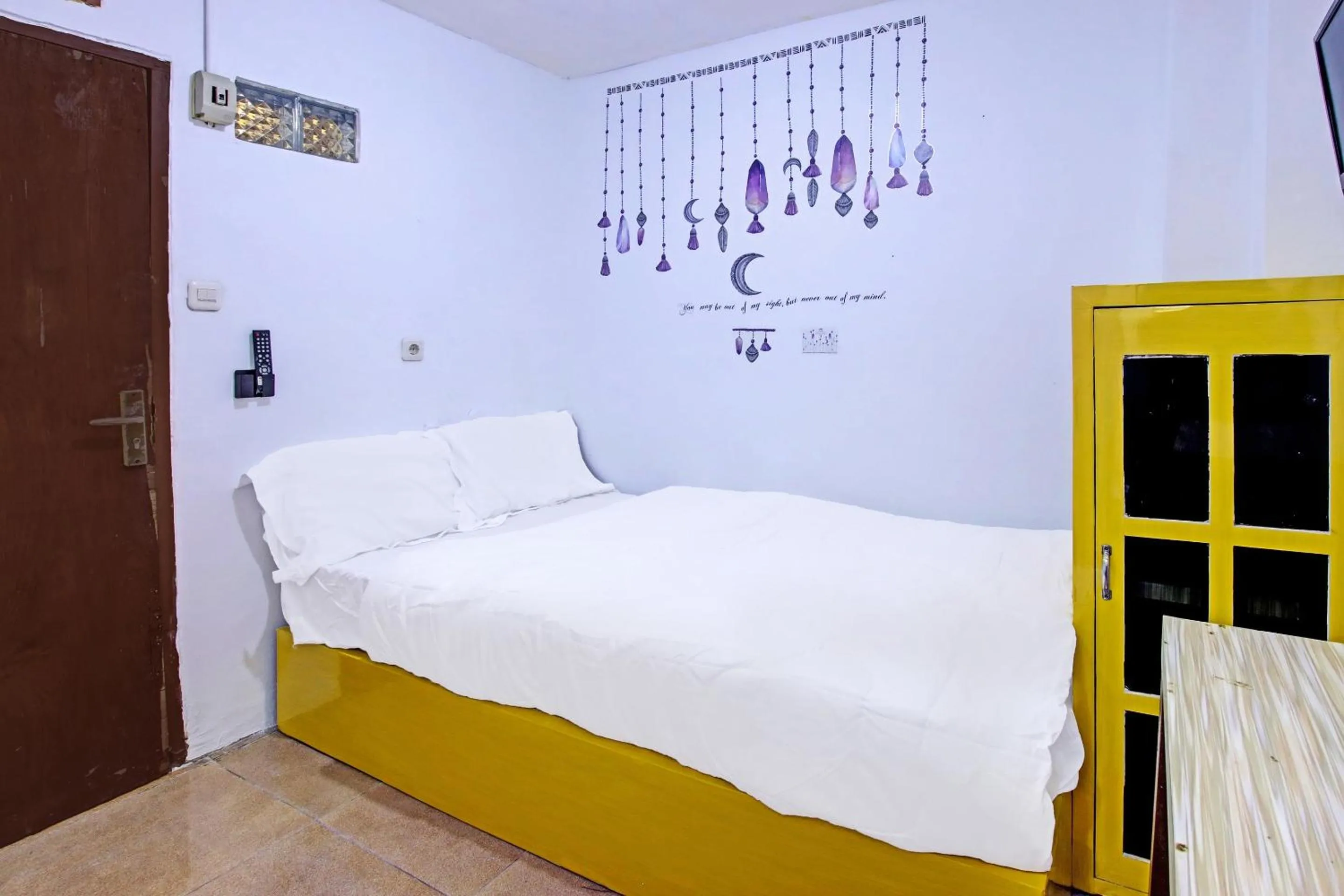 Bedroom, Bed in Hotel O Kedai Cinta Guest House