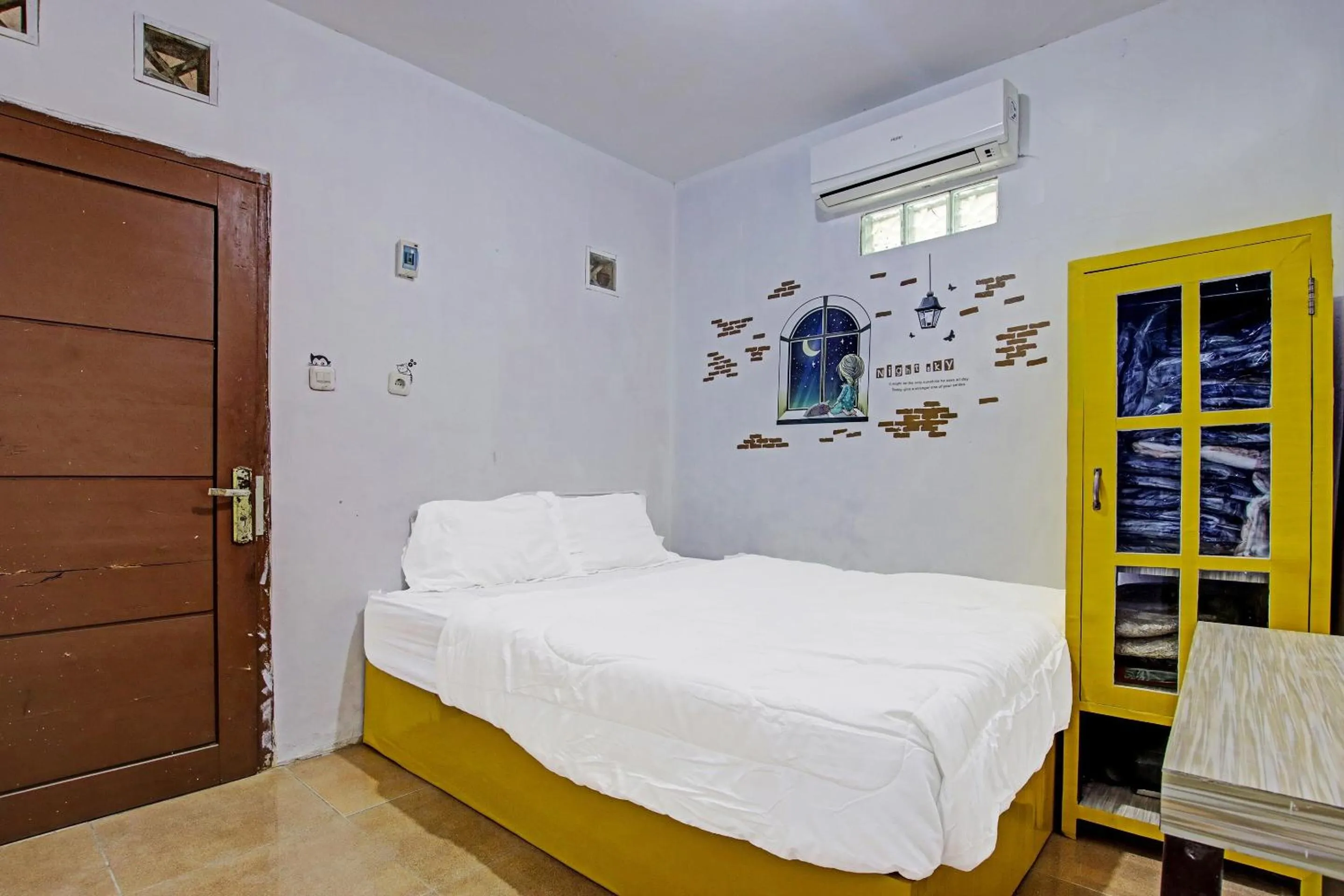 Bedroom, Bed in Hotel O Kedai Cinta Guest House