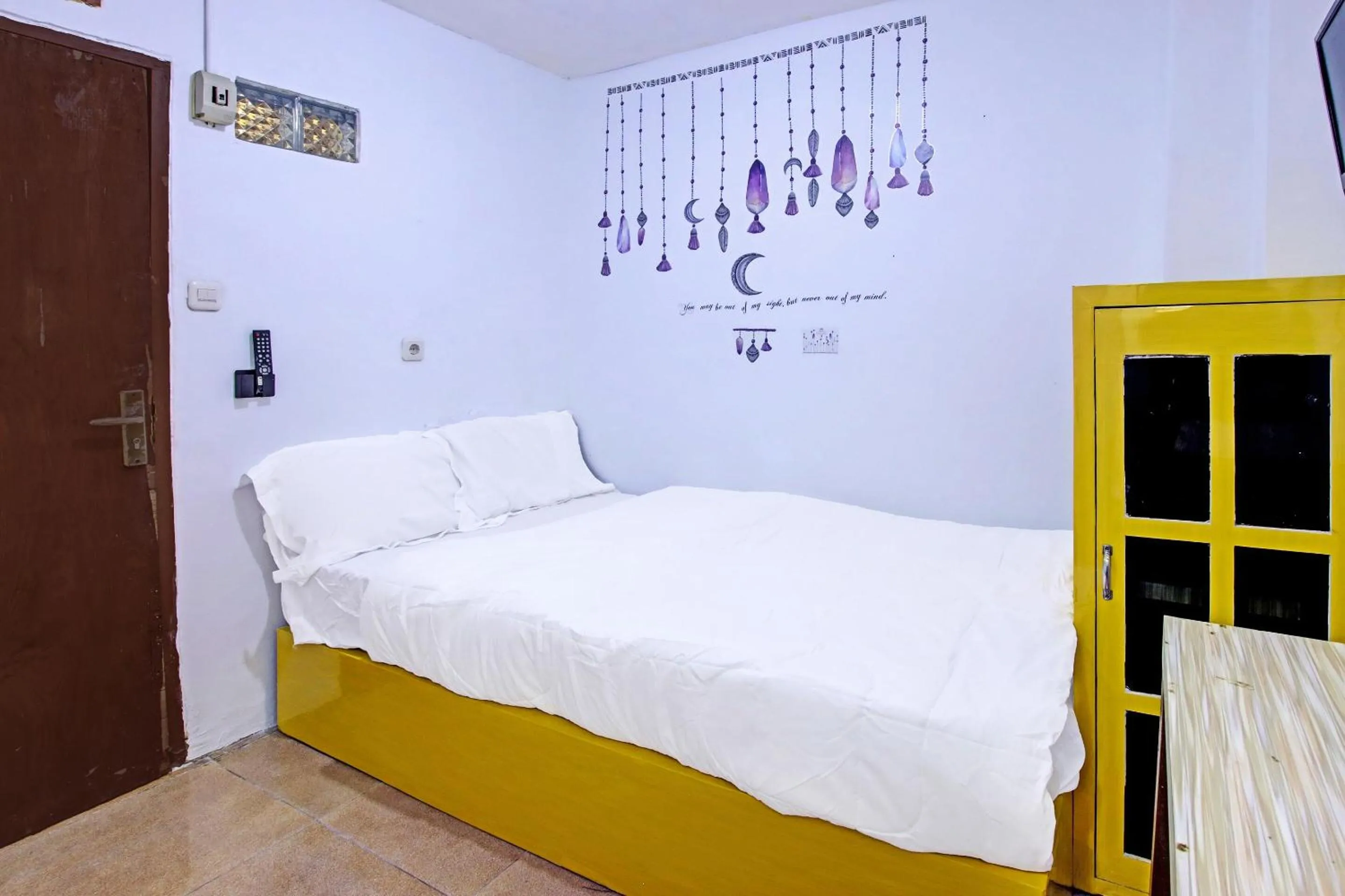 Bedroom, Bed in Hotel O Kedai Cinta Guest House