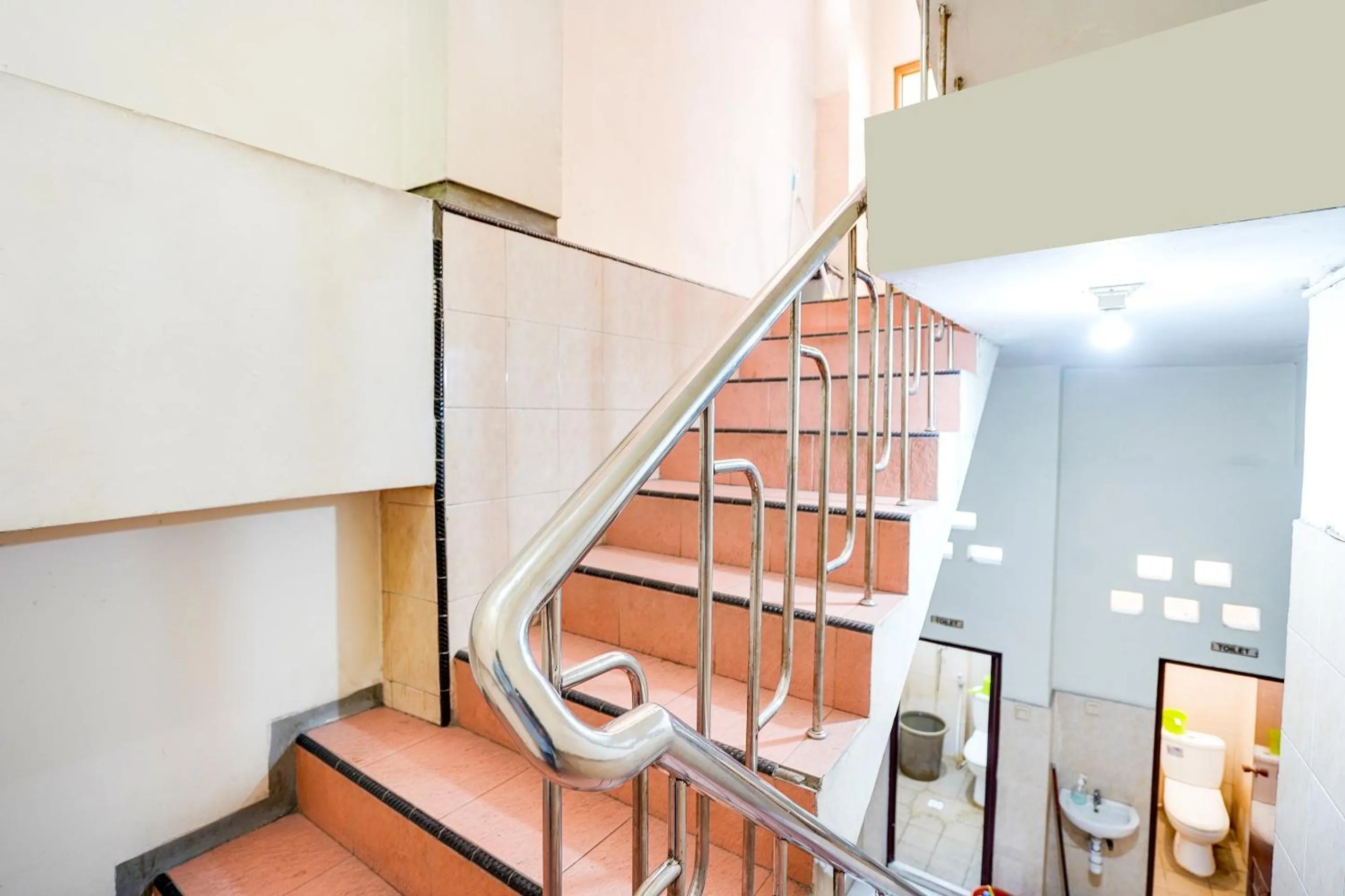 Lobby or reception in OYO Life 91511 Ampel Residence Syariah