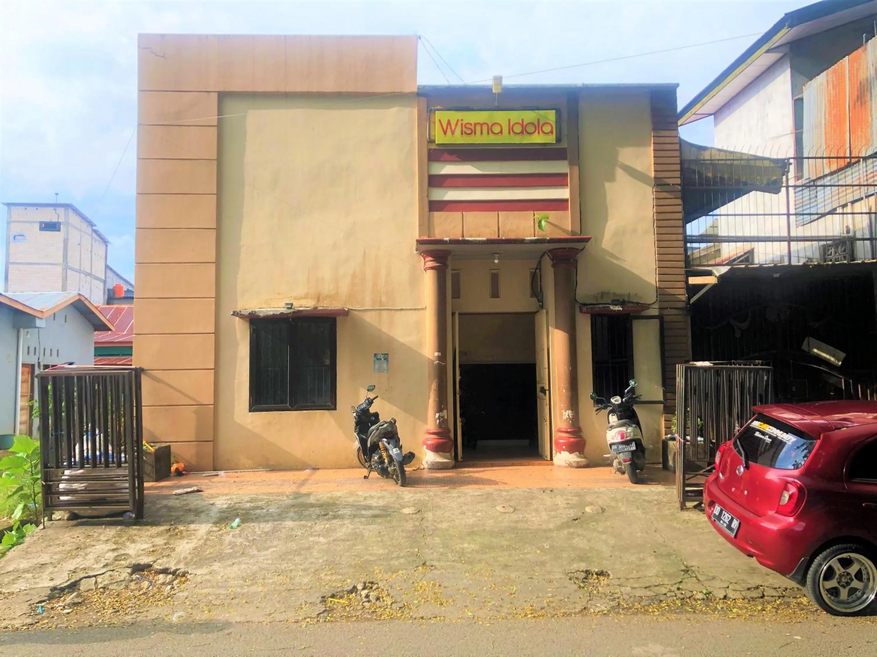 Property building in Wisma Idola Palopo