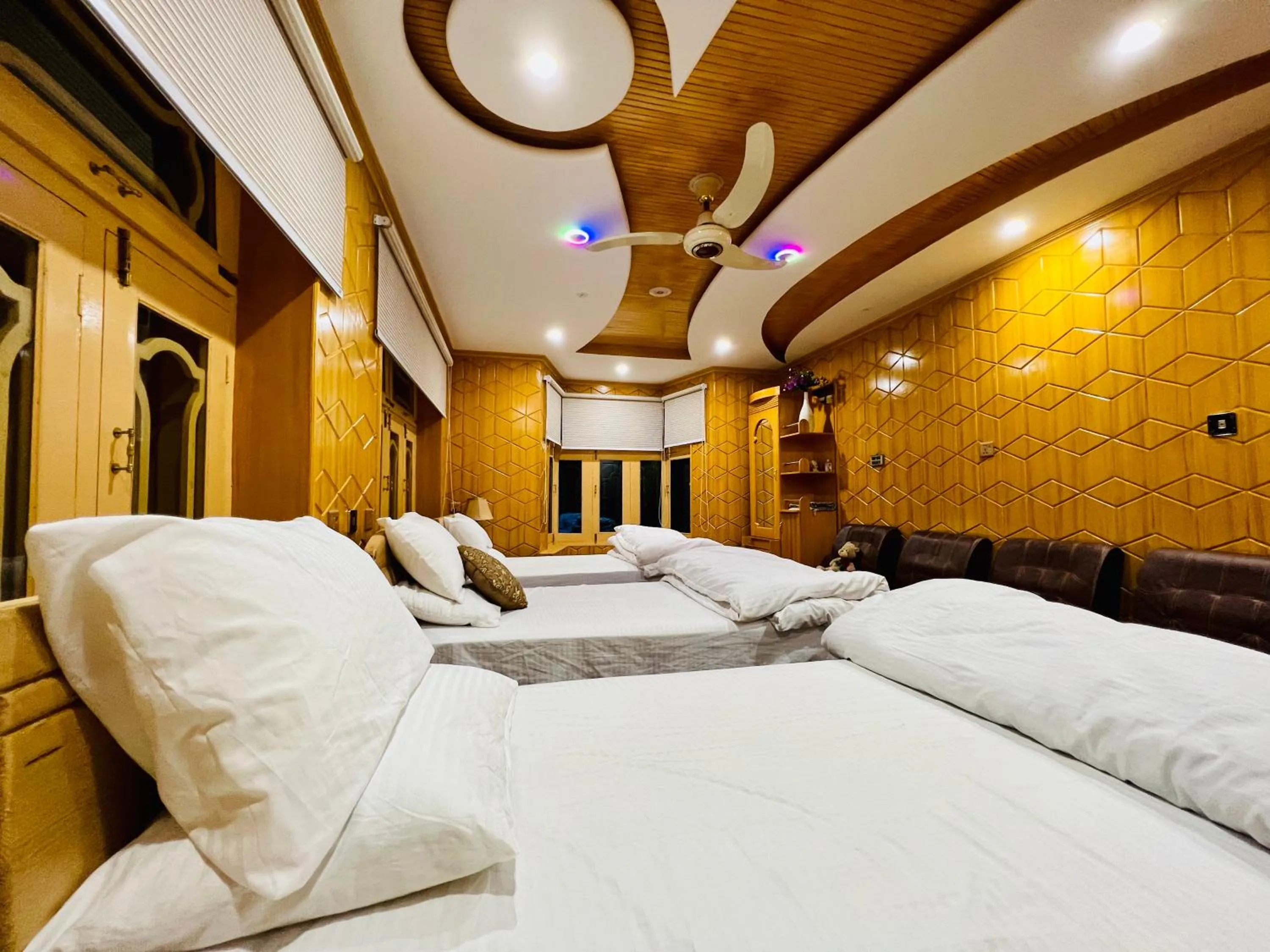 Bed in North Palace Khaplu