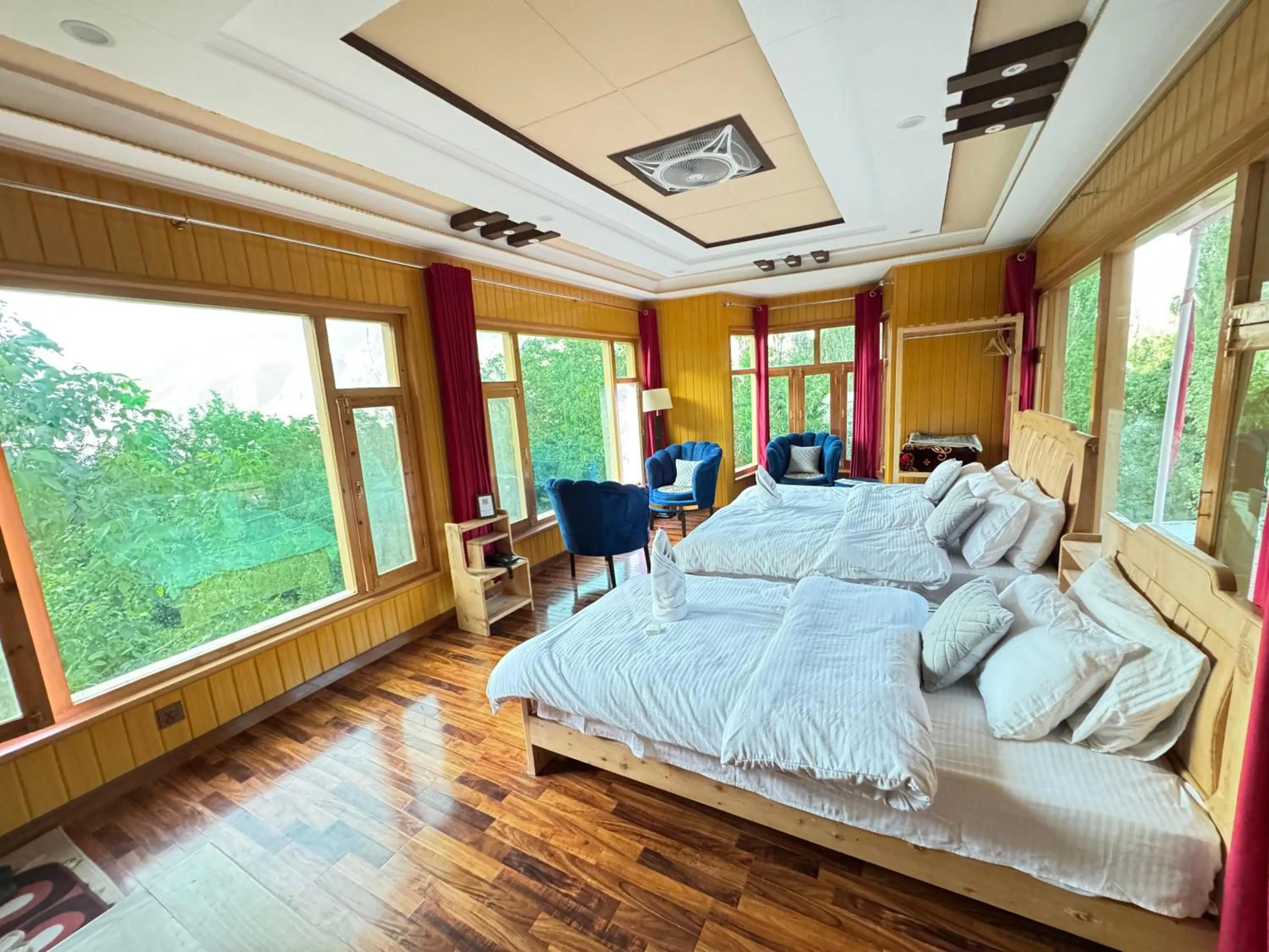 Bed in North Palace Khaplu