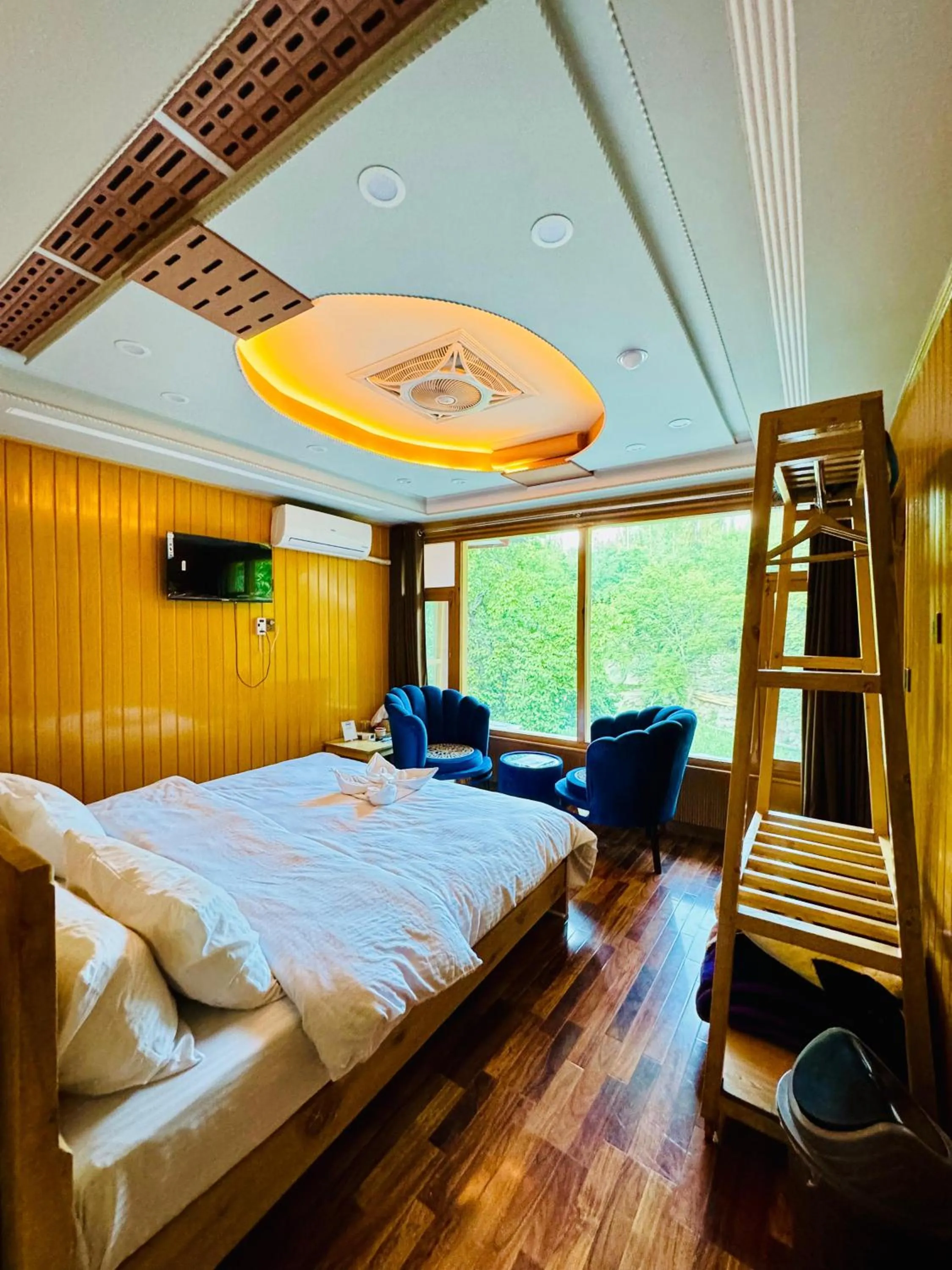 Bed in North Palace Khaplu