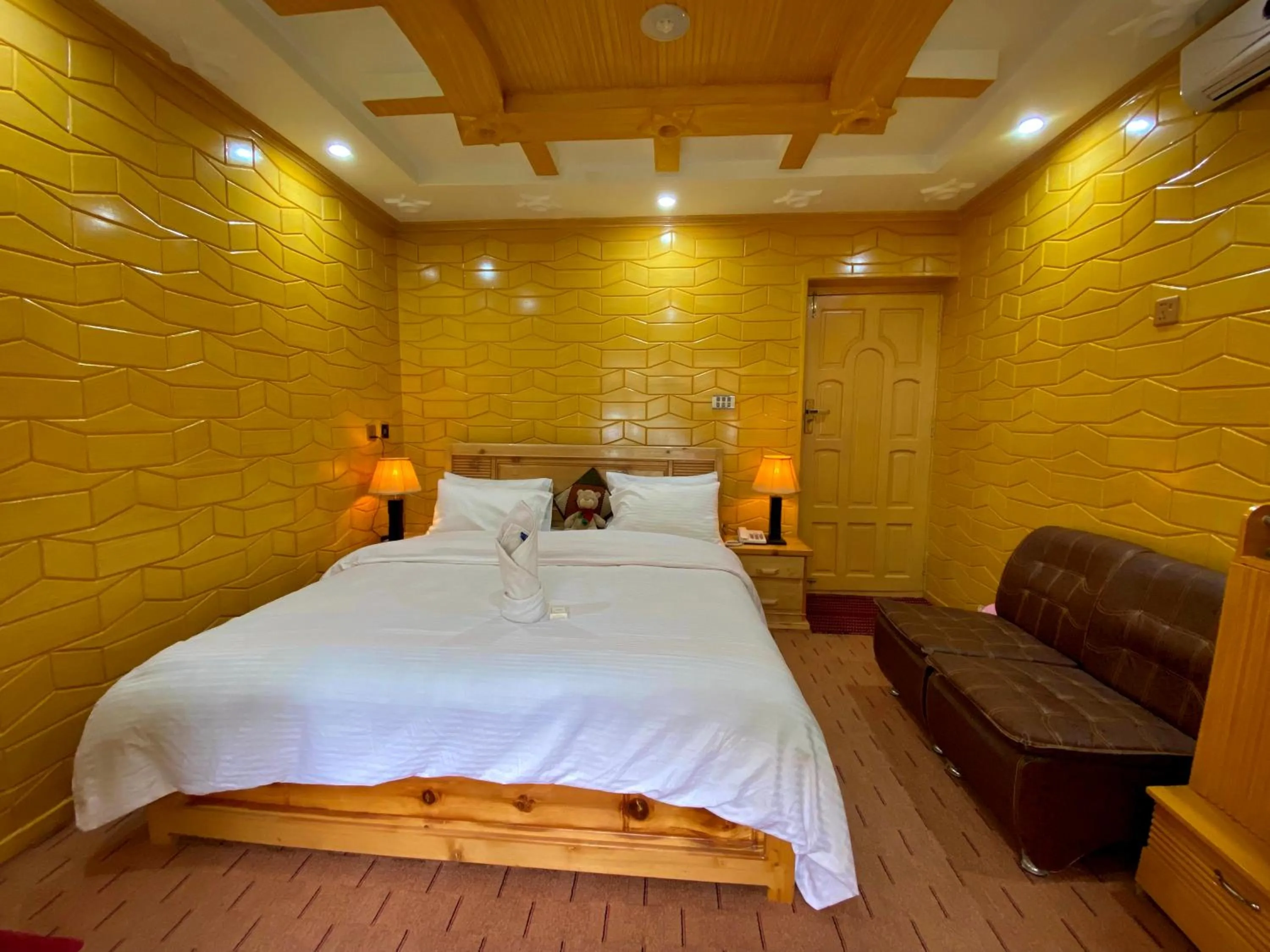 Bed in North Palace Khaplu