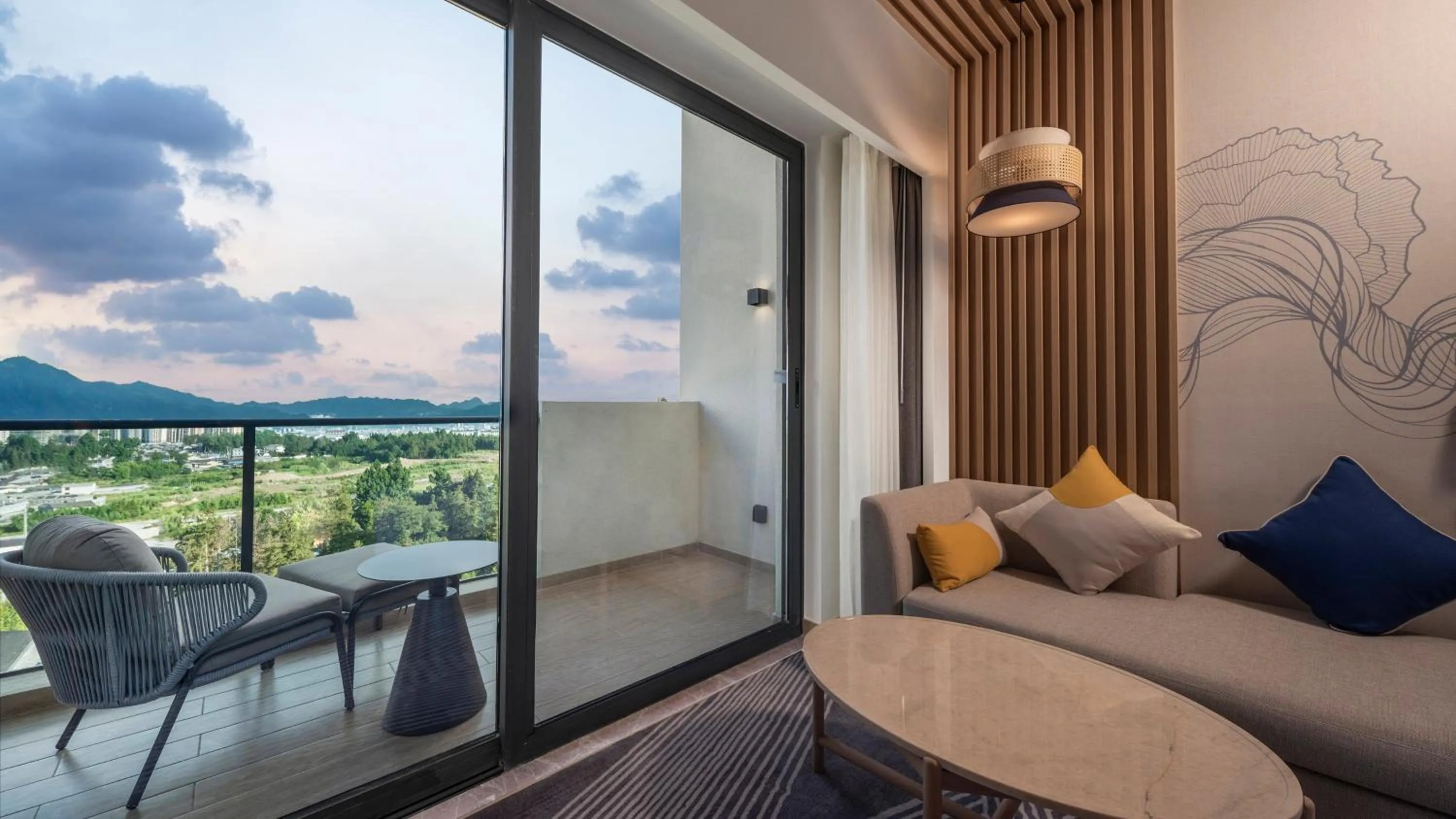 Photo of the whole room in Holiday Inn Express Tengchong Hot-Spring by IHG