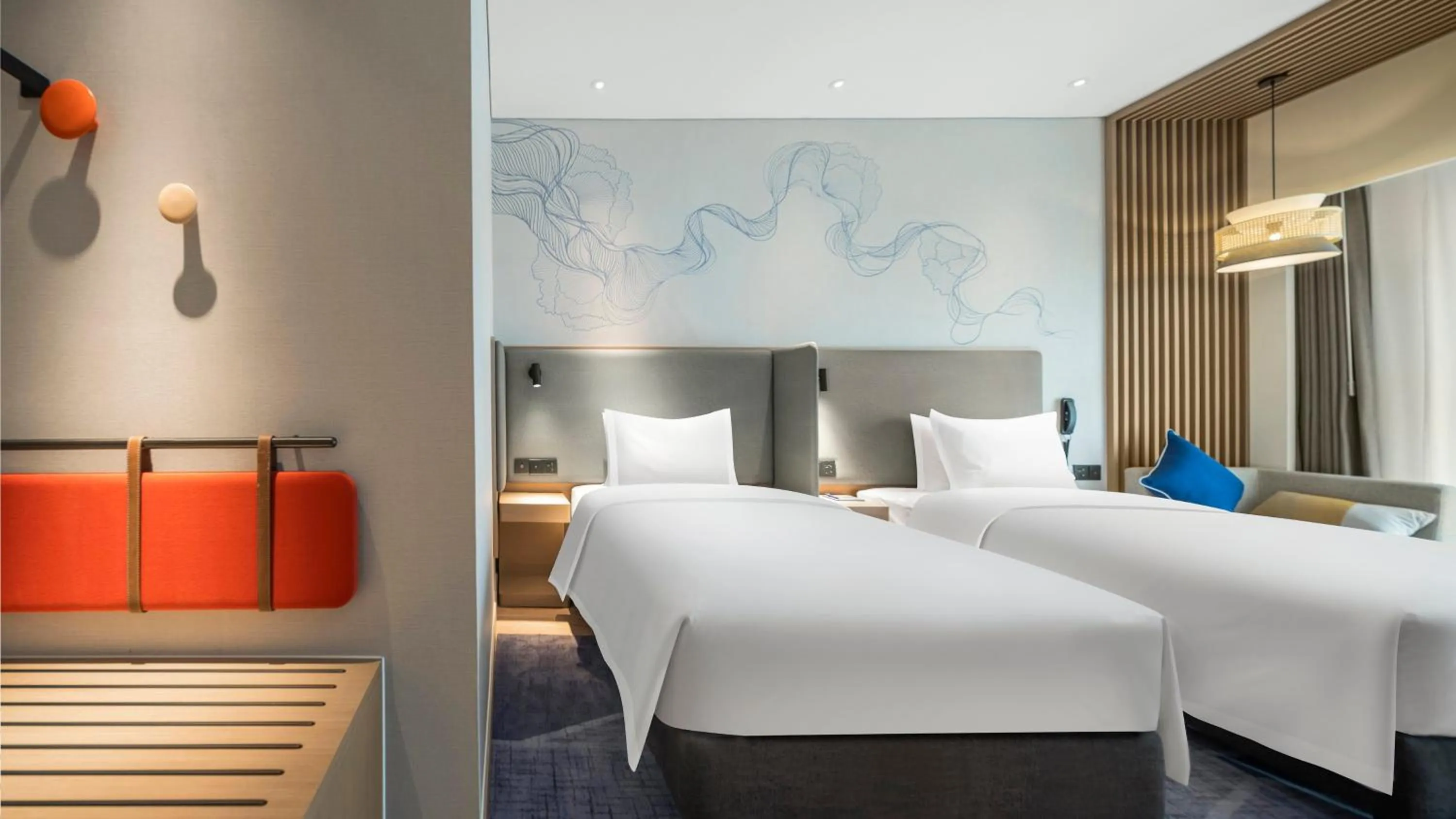 Photo of the whole room, Bed in Holiday Inn Express Tengchong Hot-Spring by IHG