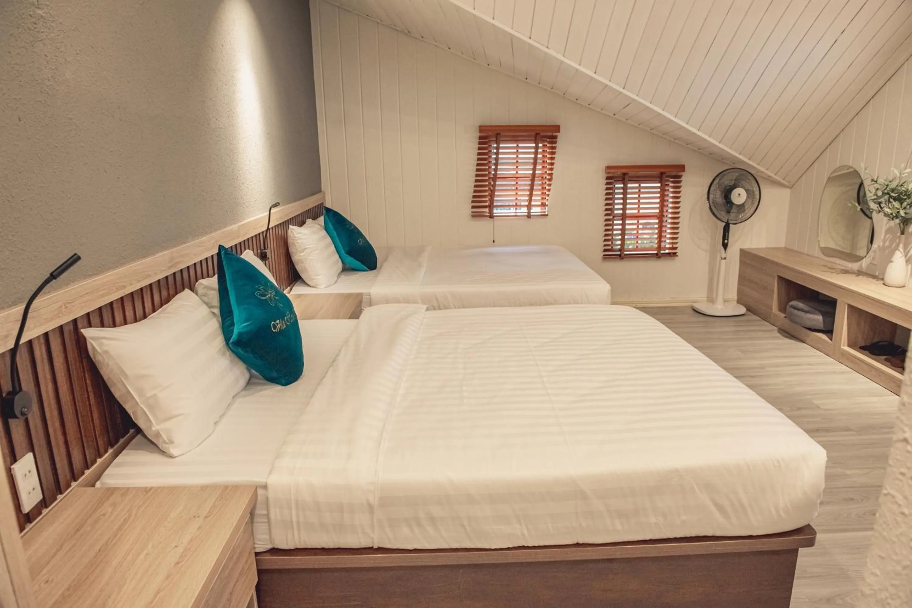 Bedroom, Bed in Villa Hoa Da