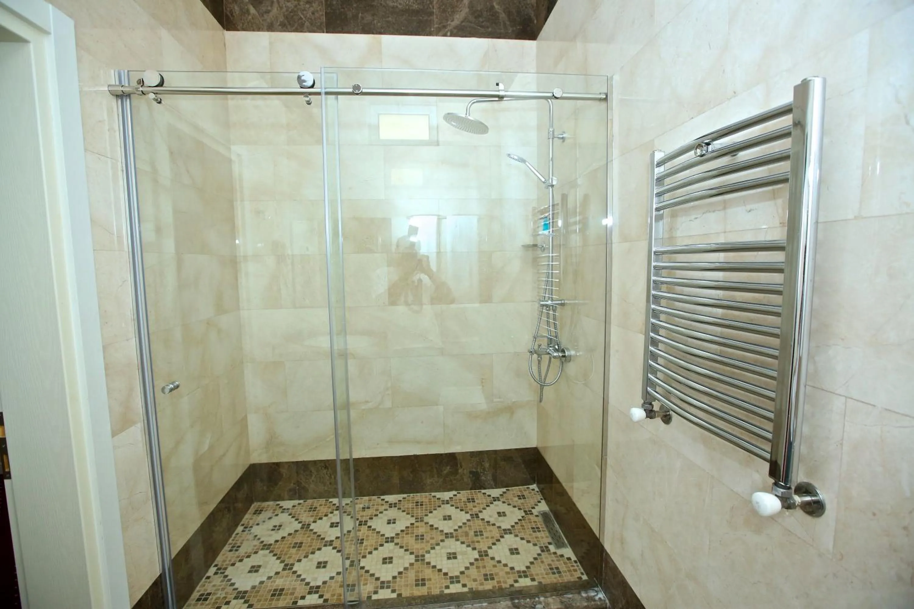 Shower in Miraj Hotel