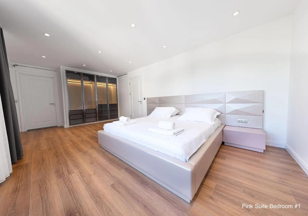 Bed in Luxury Suites by NOK ISTANBUL NISANTASI