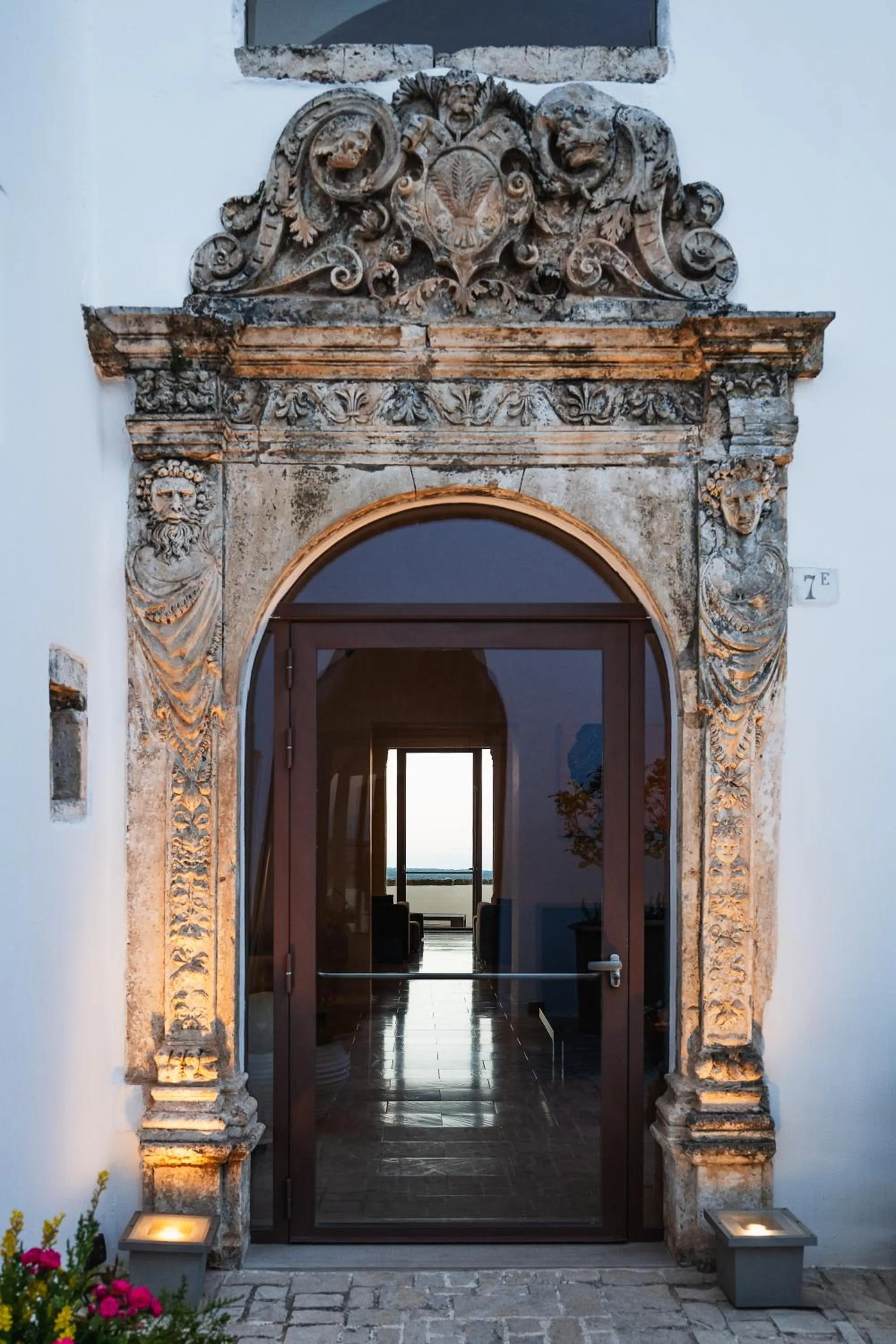 Facade/entrance in La Sommità Relais & Chateaux