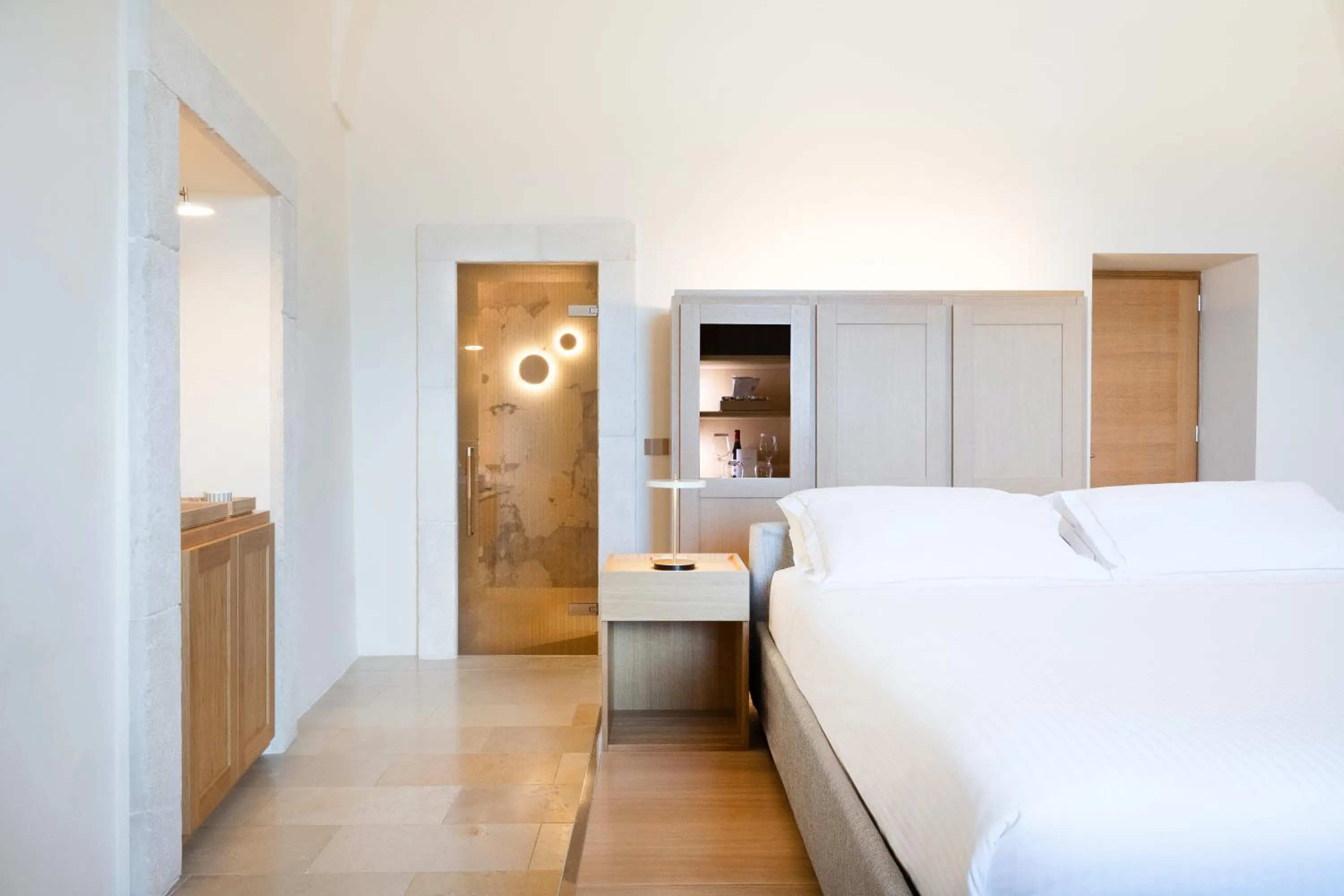 Bedroom, Bed in La Sommità Relais & Chateaux