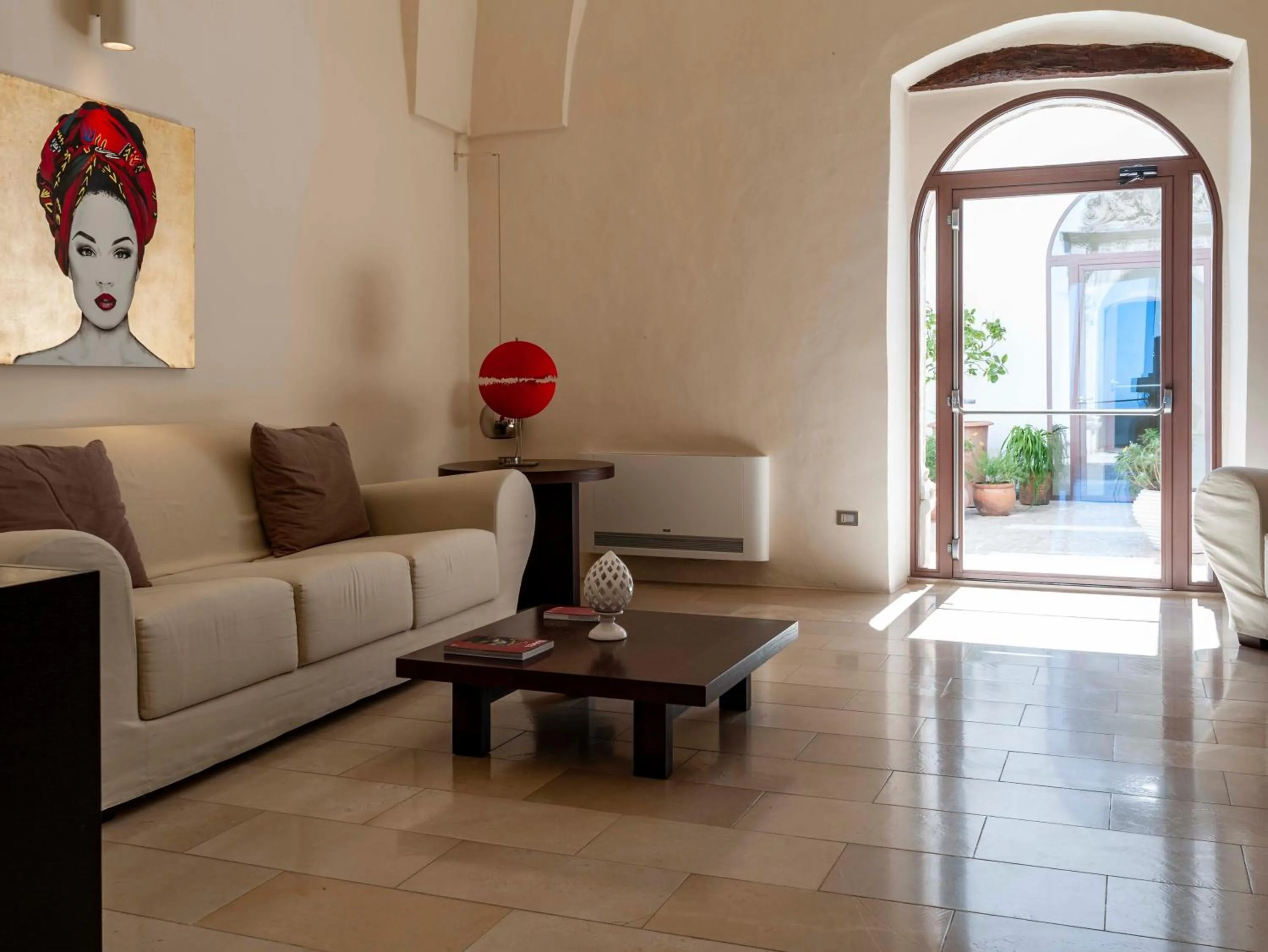 Lounge or bar in La Sommità Relais & Chateaux