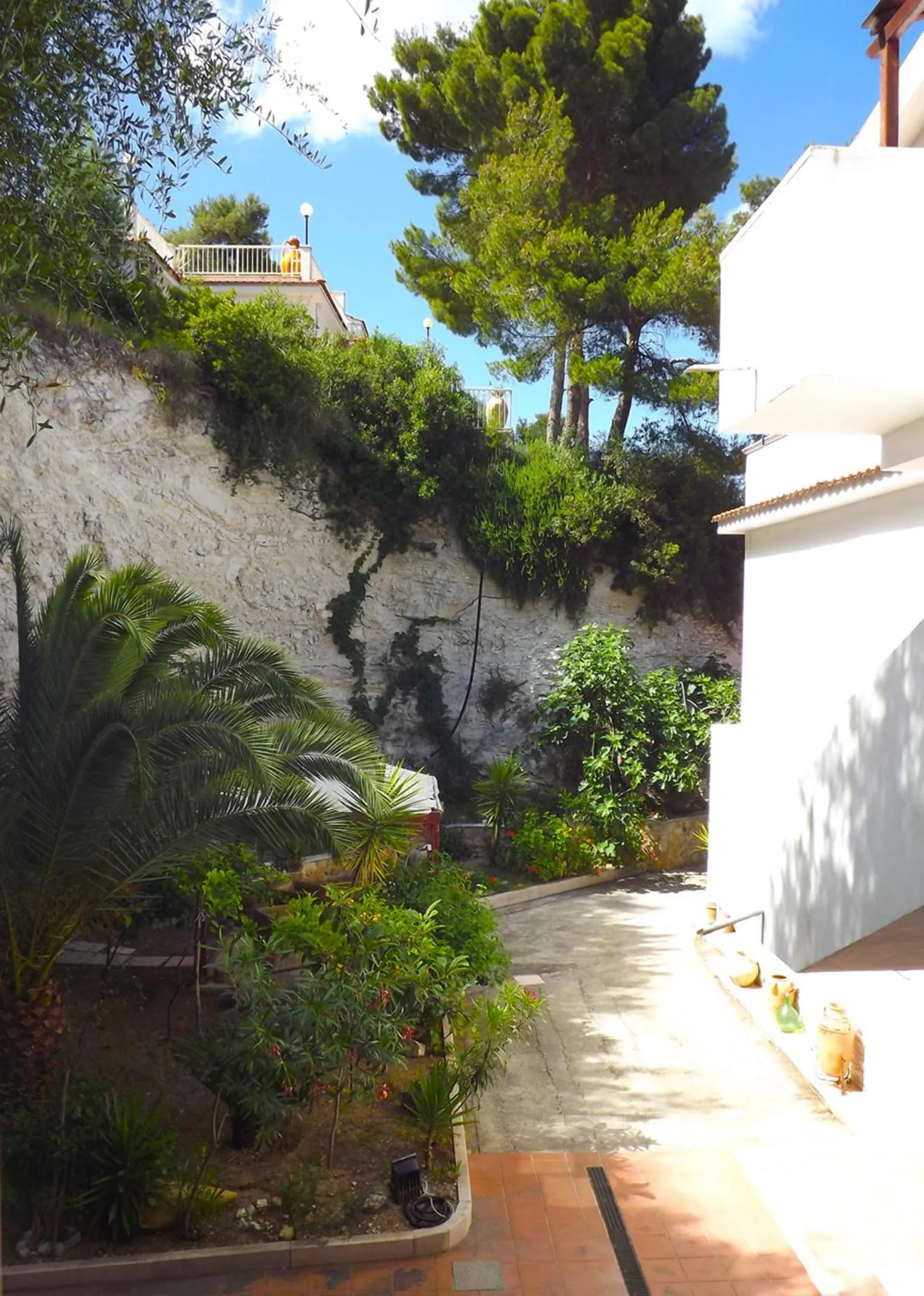 Facade/entrance in Residenza Collina Dei Pini