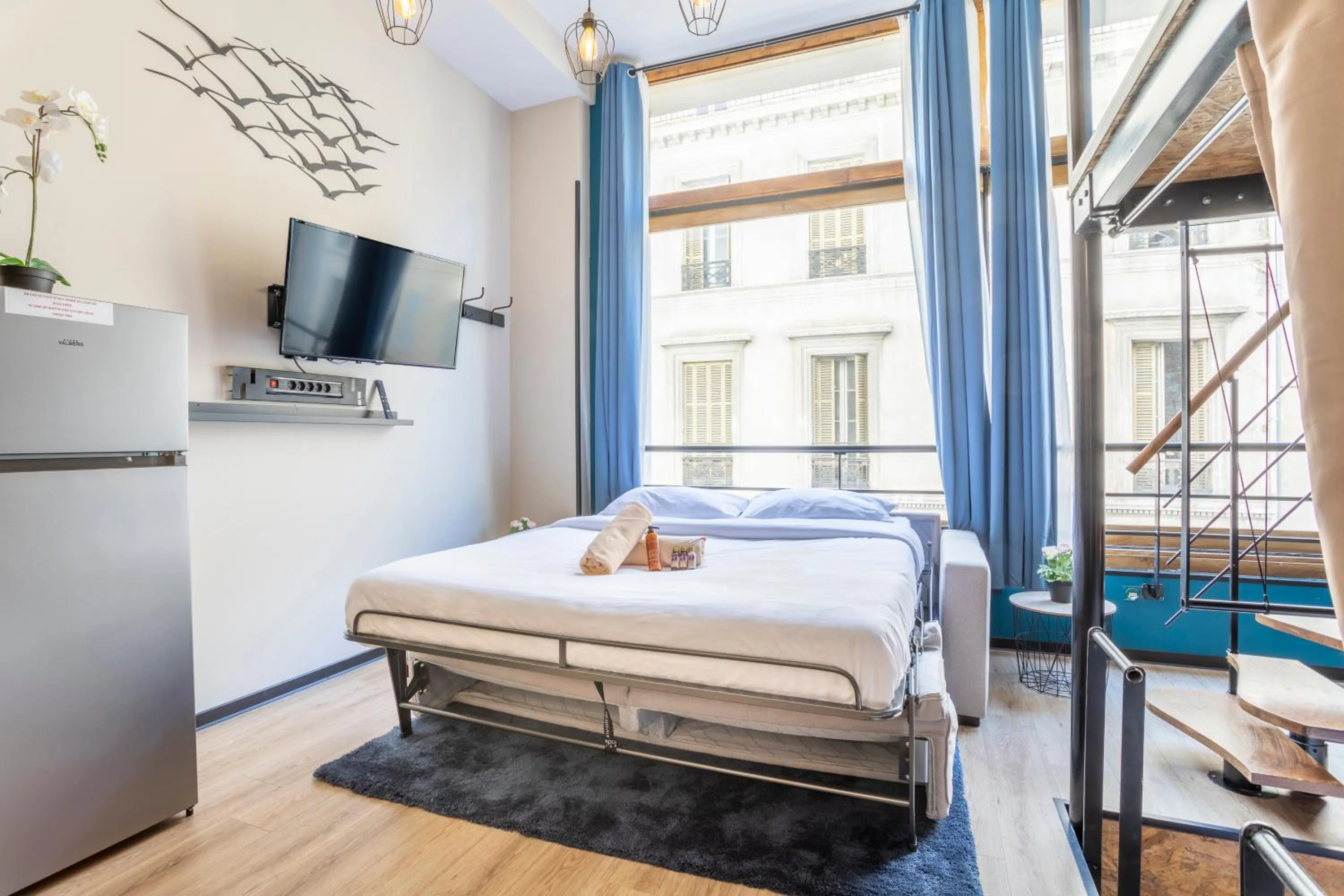 Bed in ADIRA Résid'Marseille Vieux-port 2 étoiles