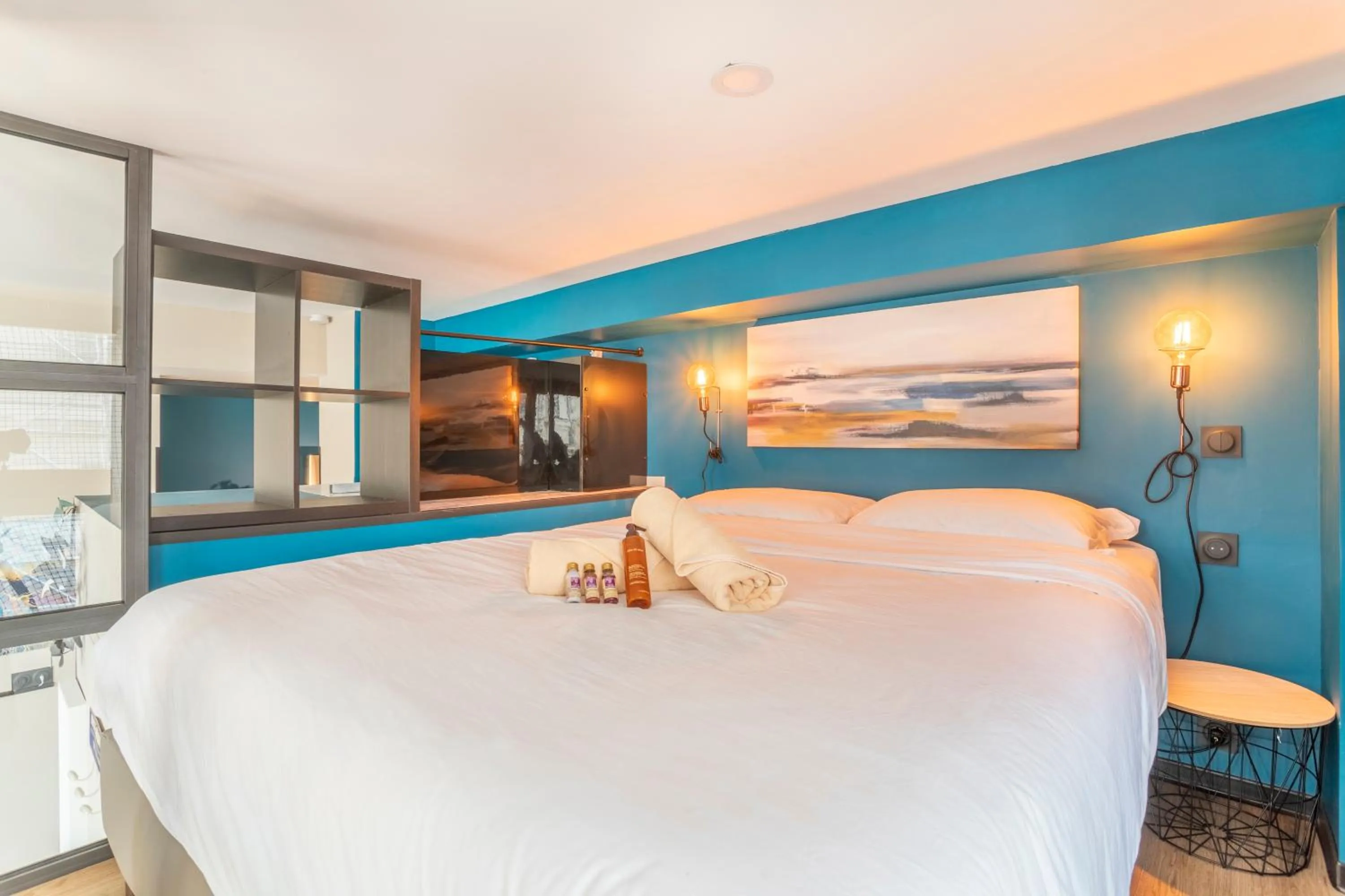 Bed in ADIRA Résid'Marseille Vieux-port 2 étoiles