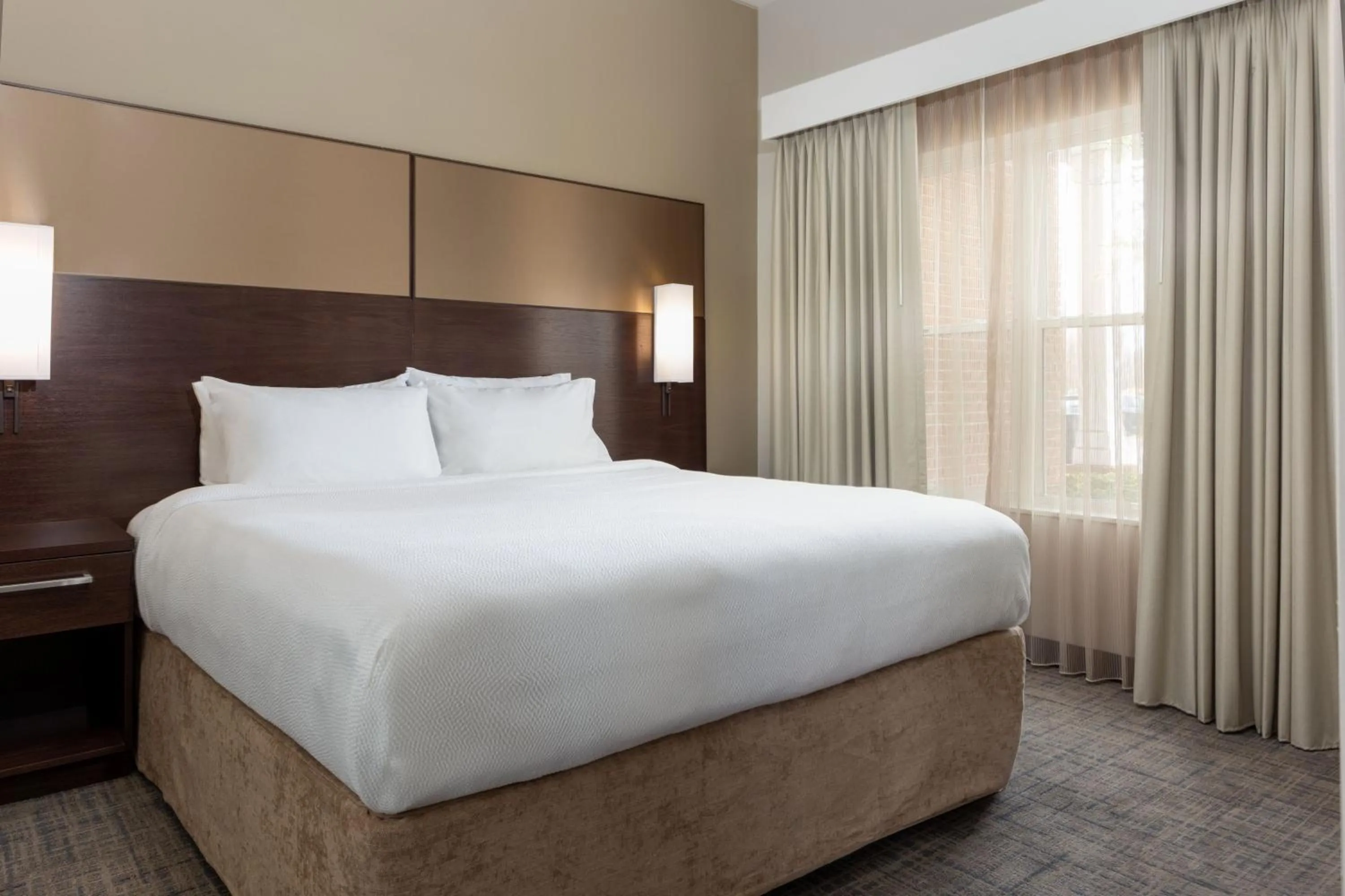 Bedroom, Bed in Residence Inn by Marriott Columbus Polaris