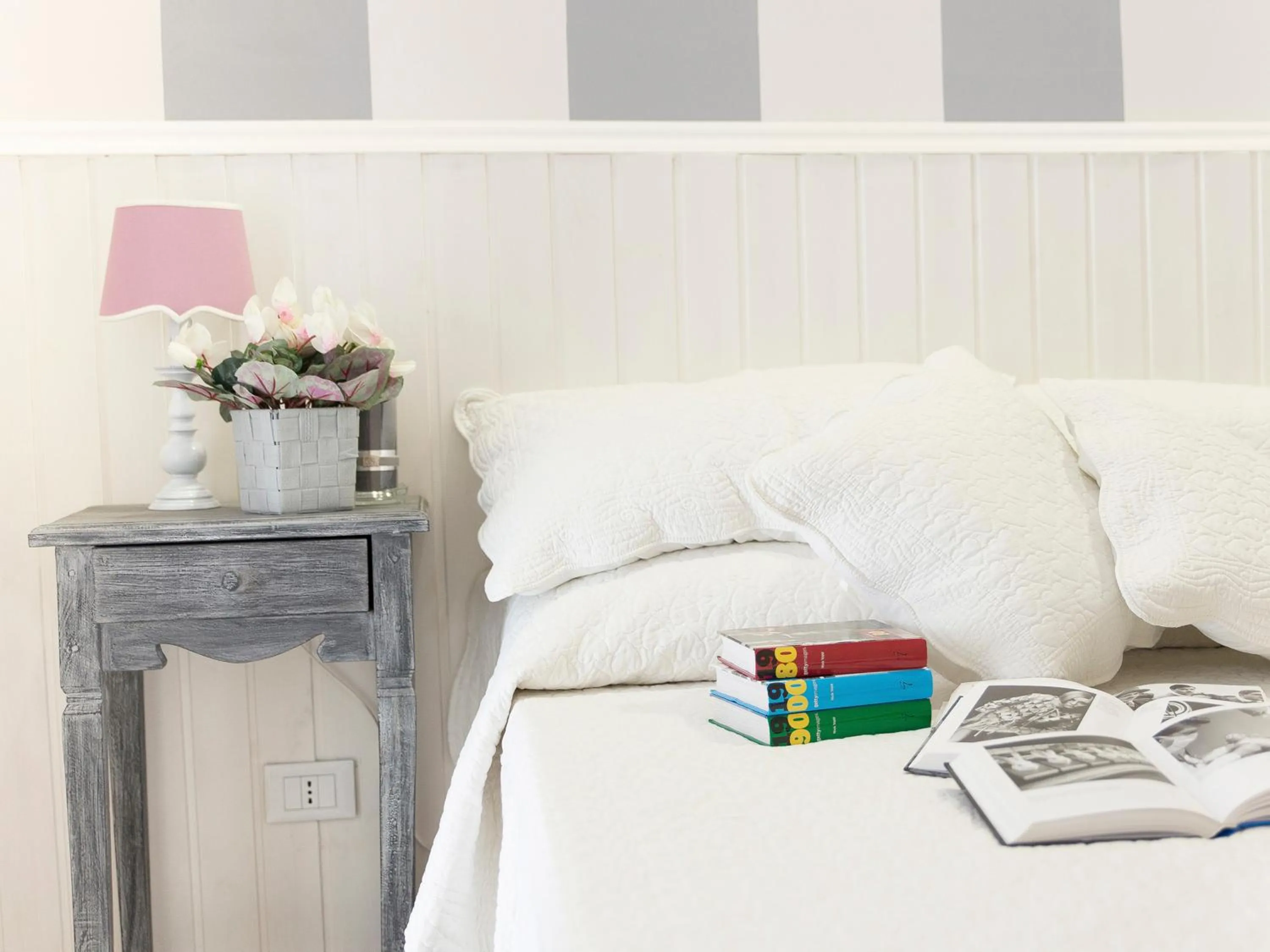 Decorative detail in Lungomare Rooms & Charme