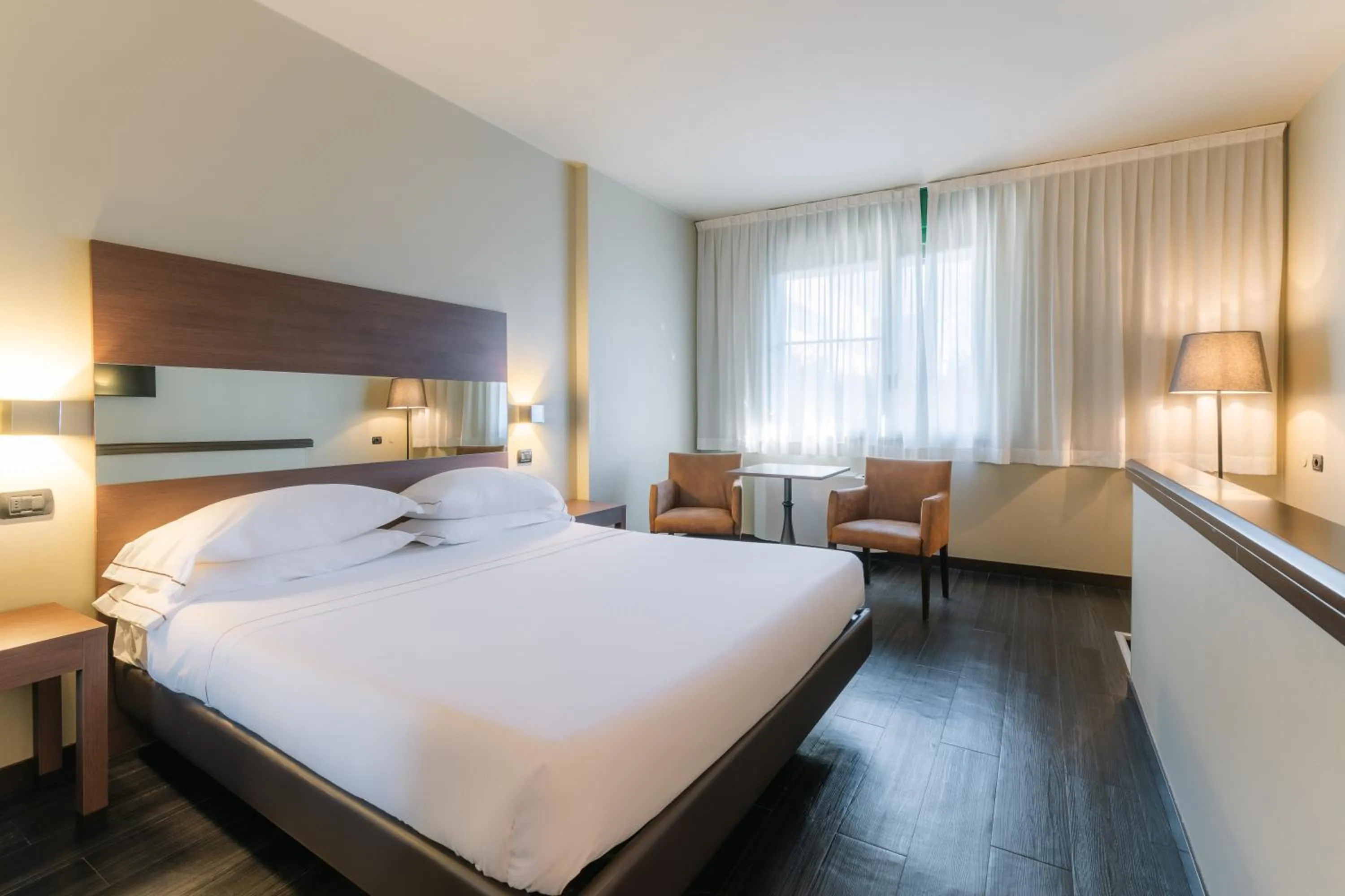 Bedroom, Bed in Smart Hotel King, by R Collection Hotels