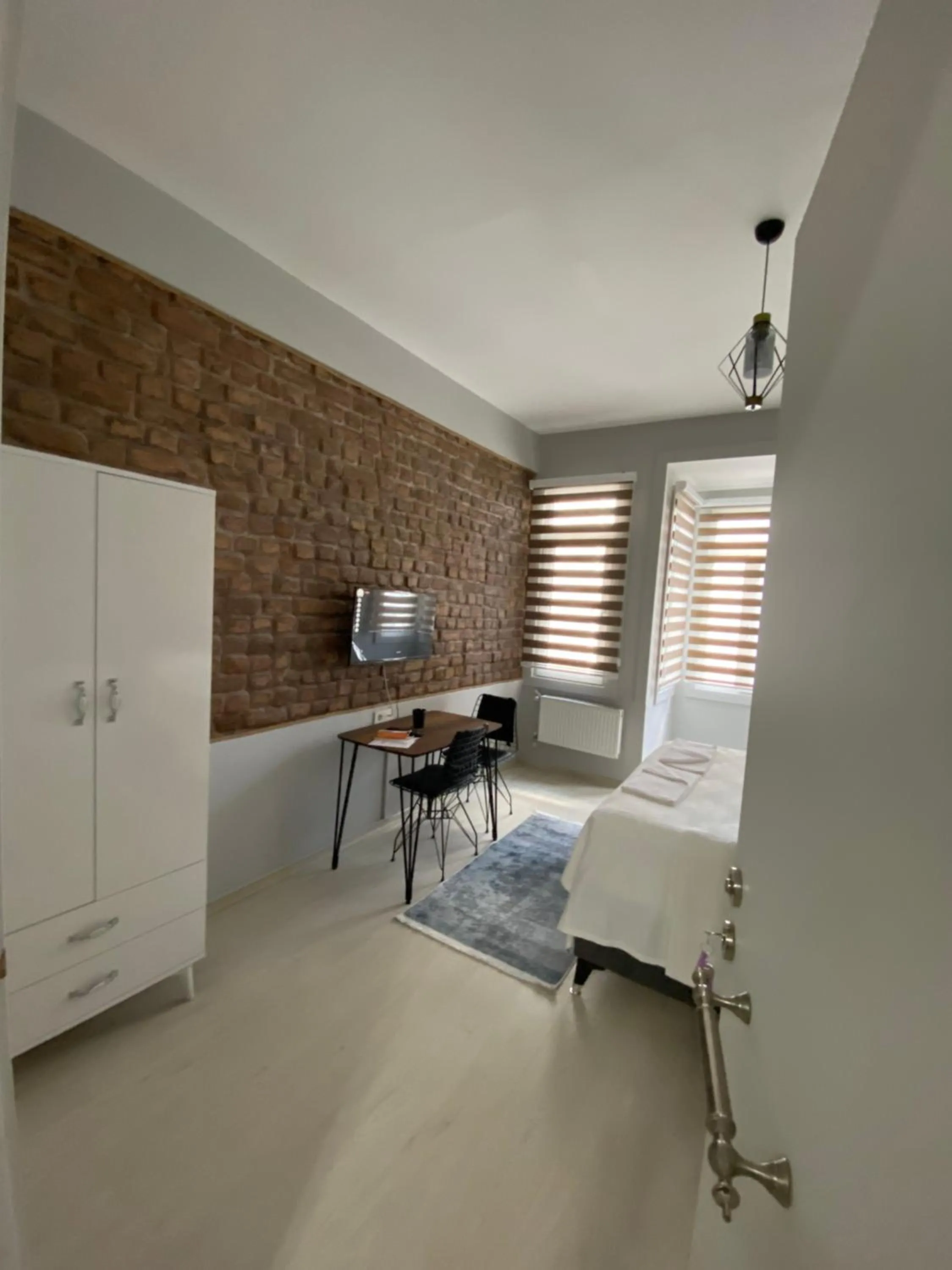 TV and multimedia, Bed in Zelya Istanbul Flats