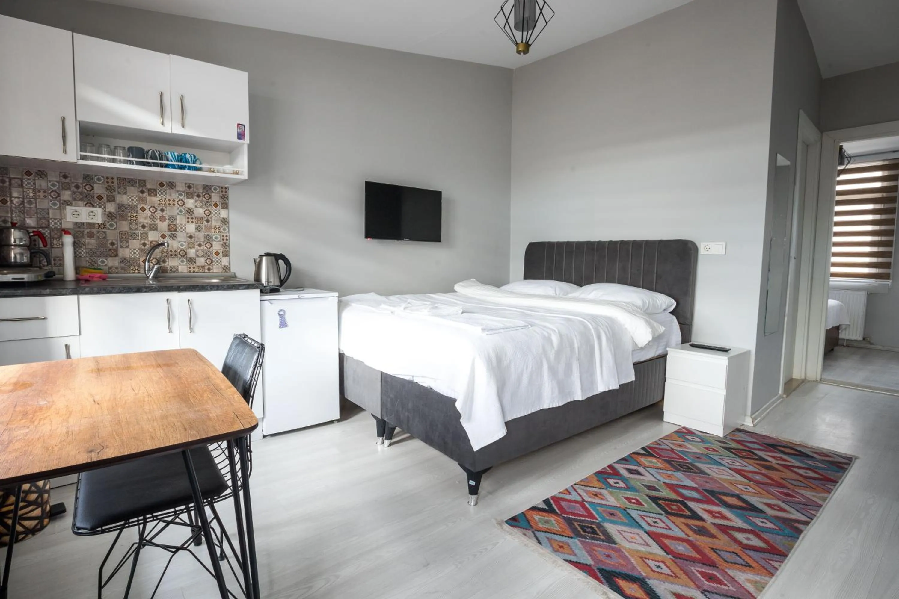 Balcony/Terrace, Bed in Zelya Istanbul Flats