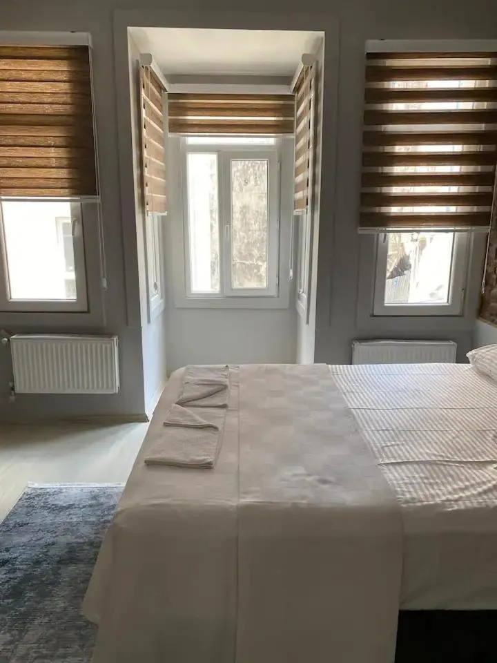 Bed in Zelya Istanbul Flats
