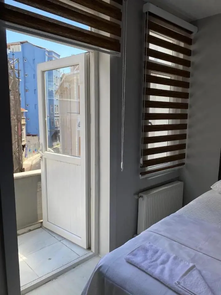 Bed in Zelya Istanbul Flats