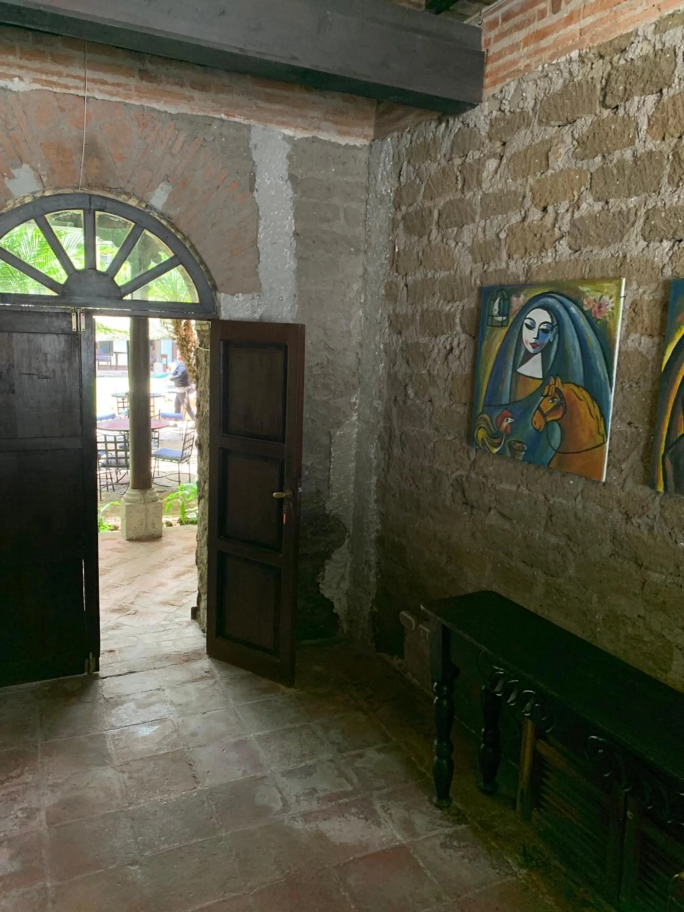 Facade/entrance in Villa de Antaño