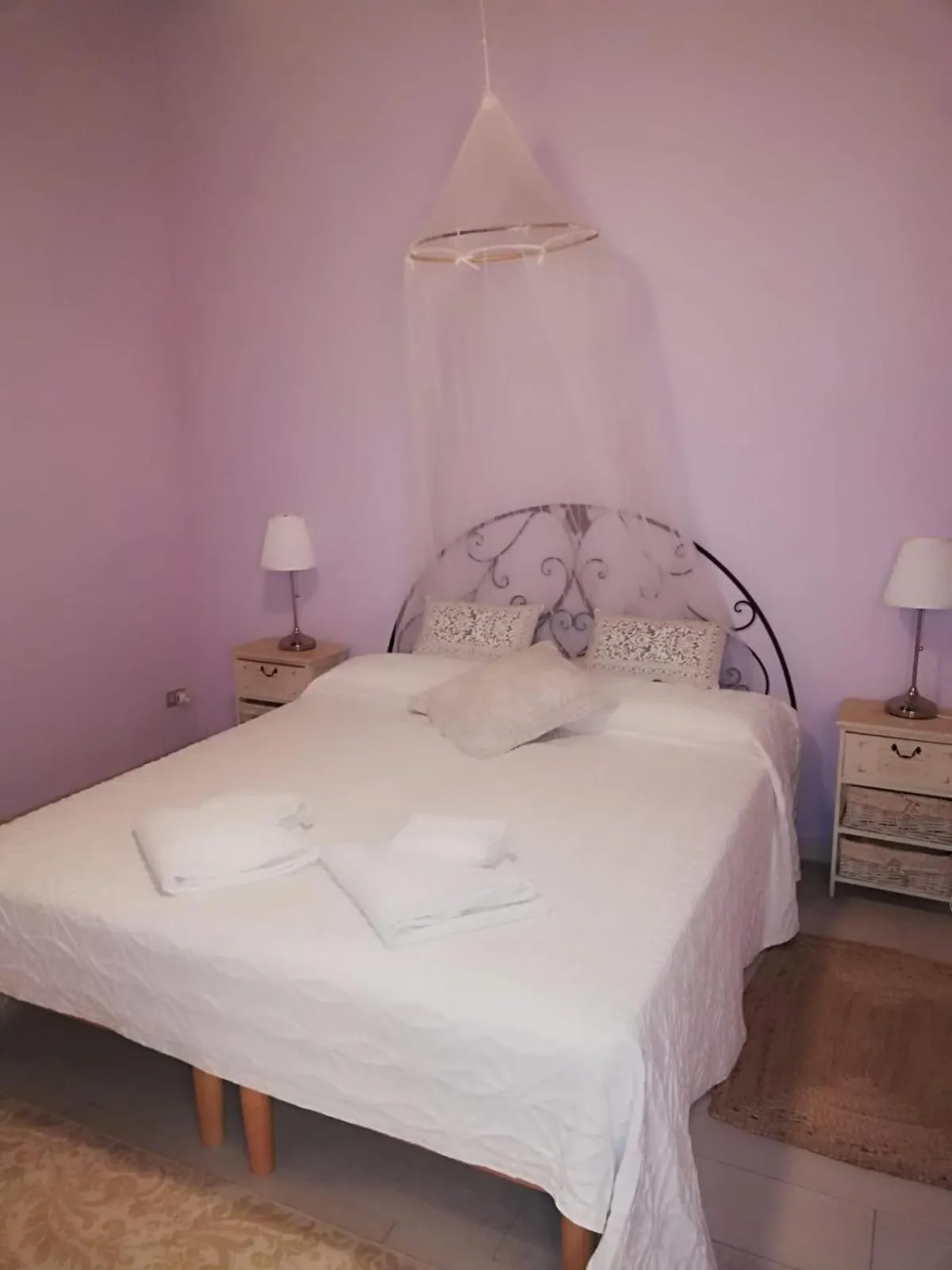 Bed in La Rosa Townhouse