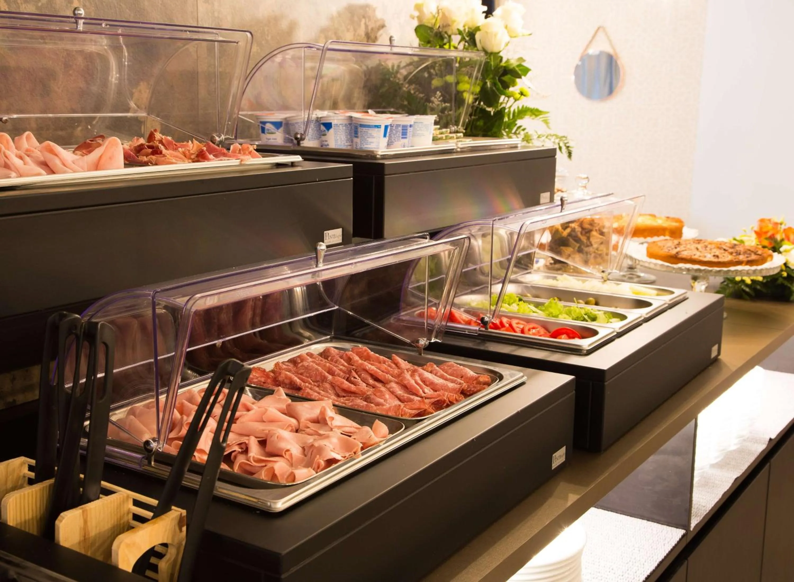 Restaurant/places to eat in Best Western Plus CHC Florence