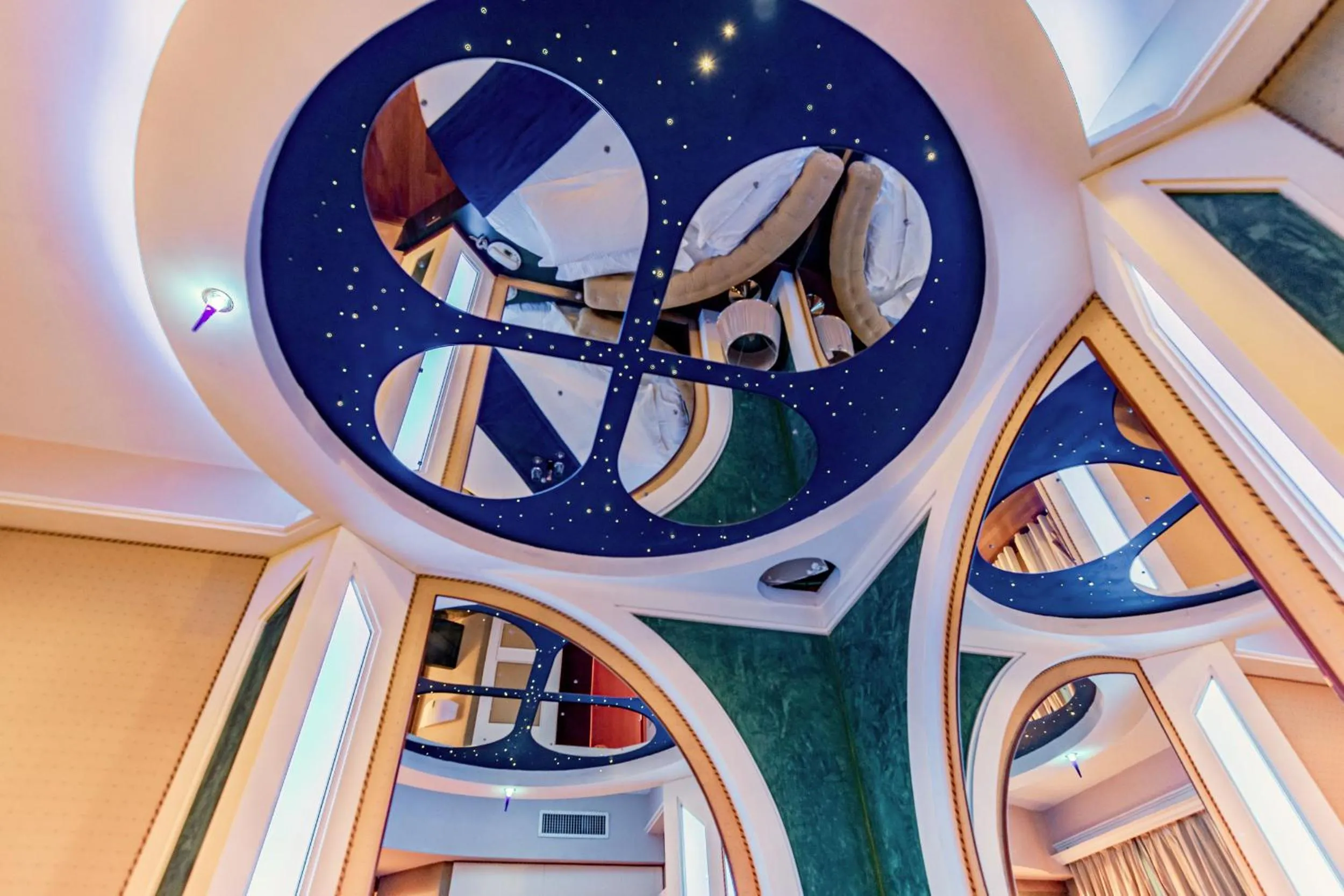 Decorative detail in Hotel Motel Miami