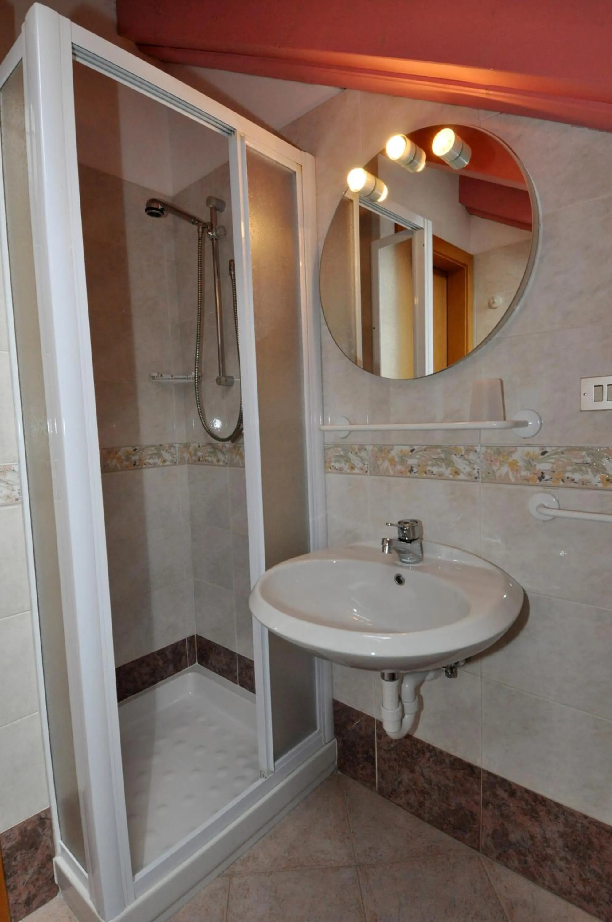 Shower in Casa Azzurra
