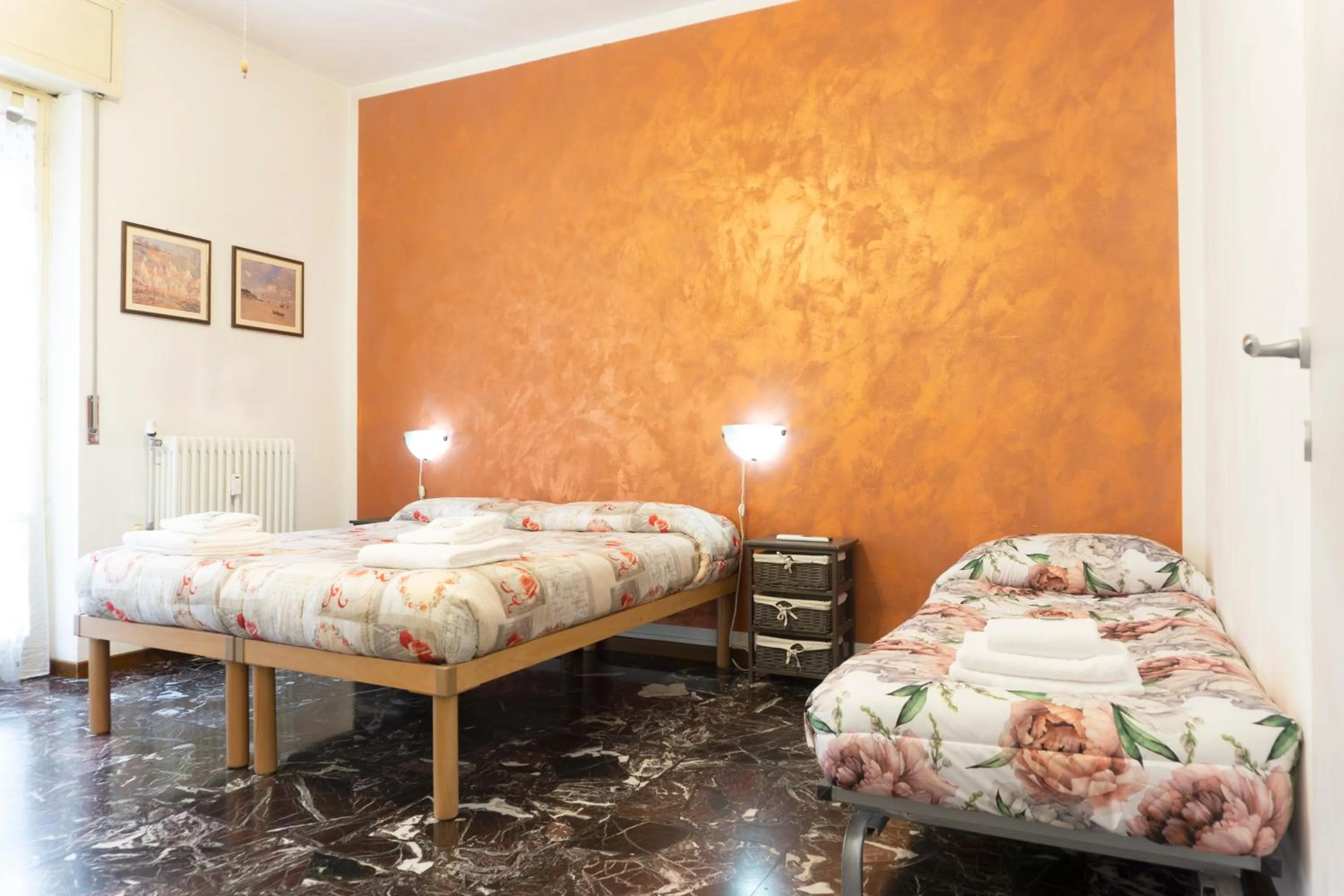 Bed in Re Lear - 4 bedrooms Apartment